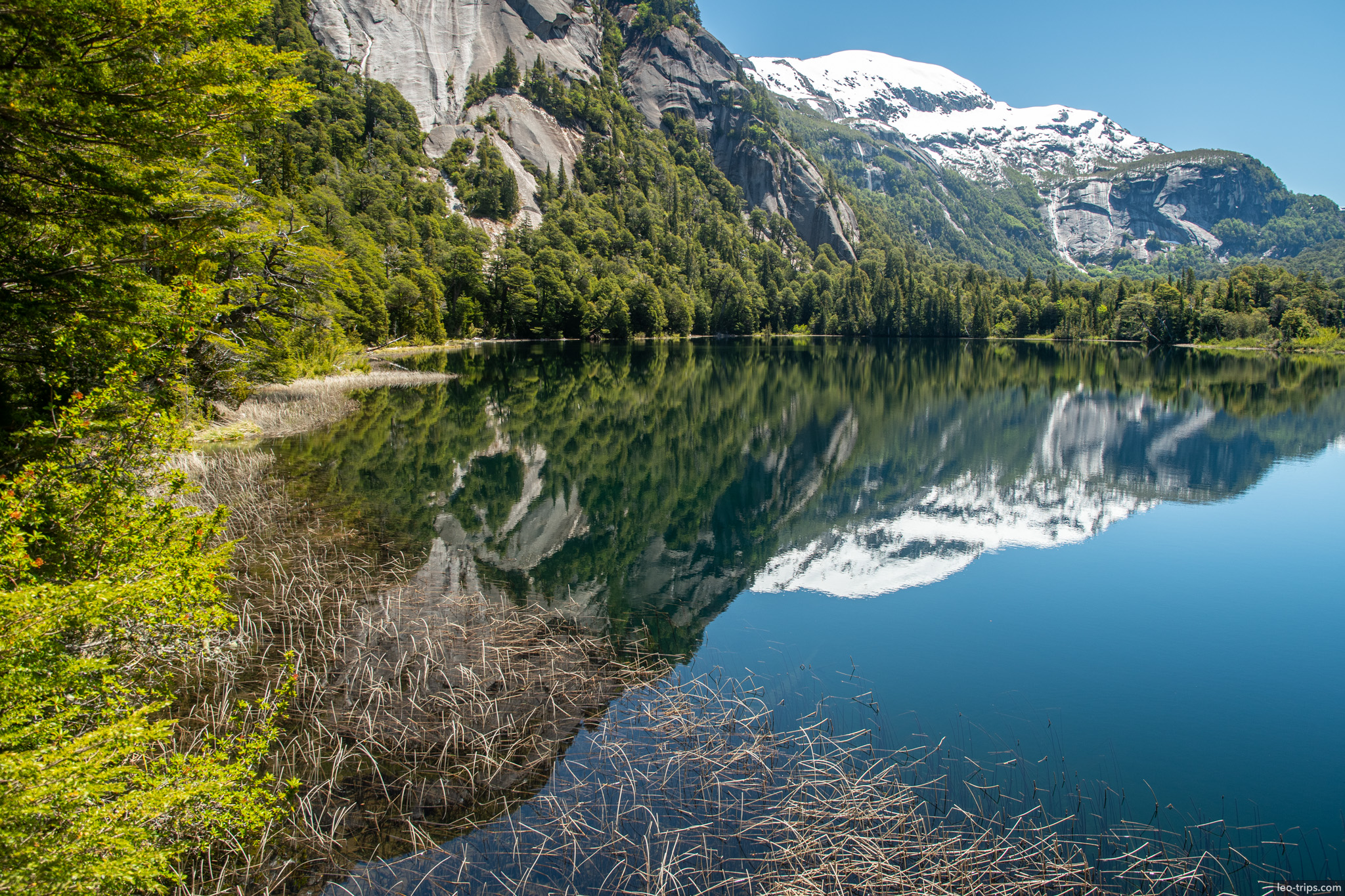 lake reflection of snowy granite peak puerto blest
