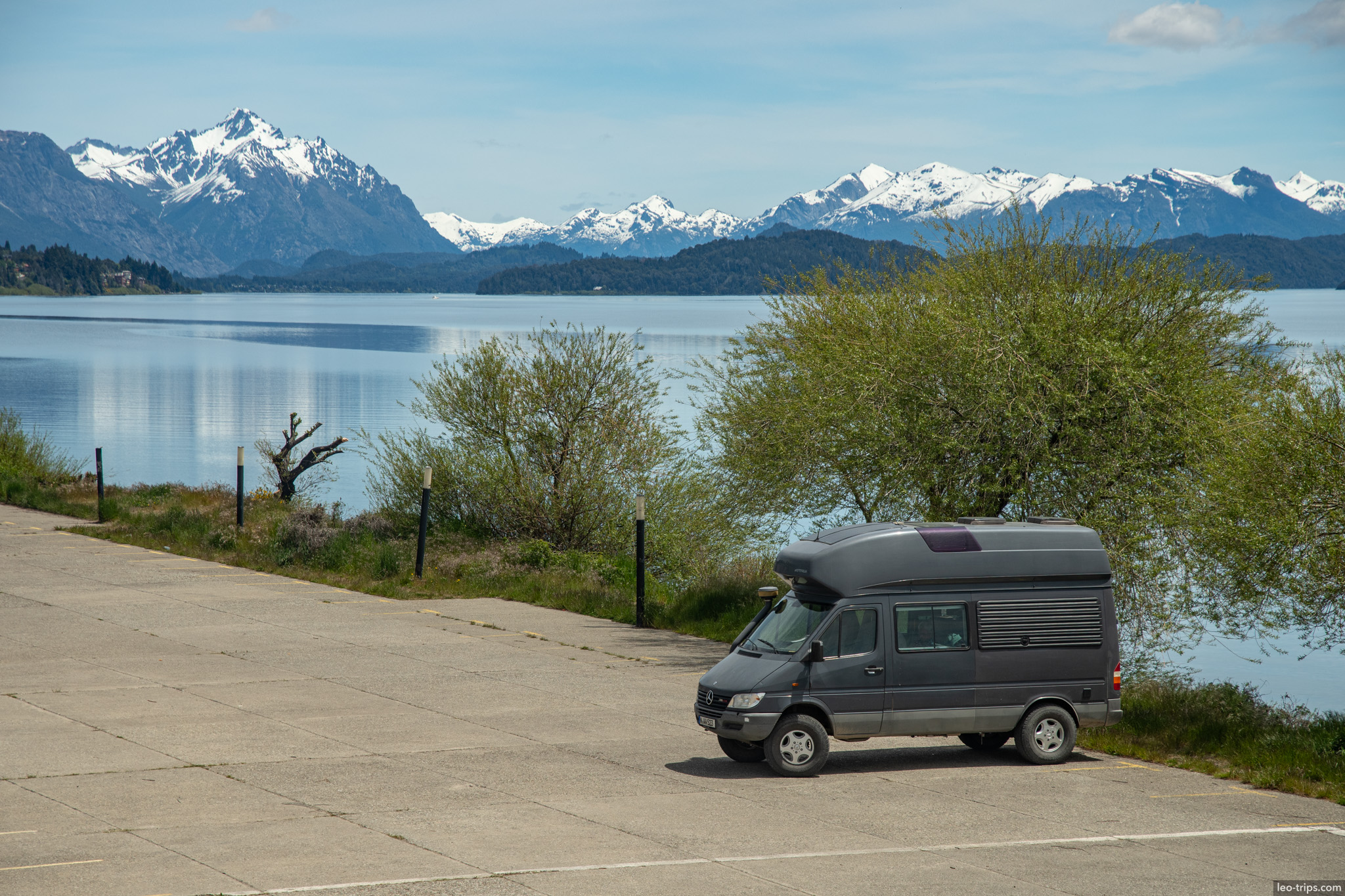 camper van lakeside mountain view san carlos de bariloche