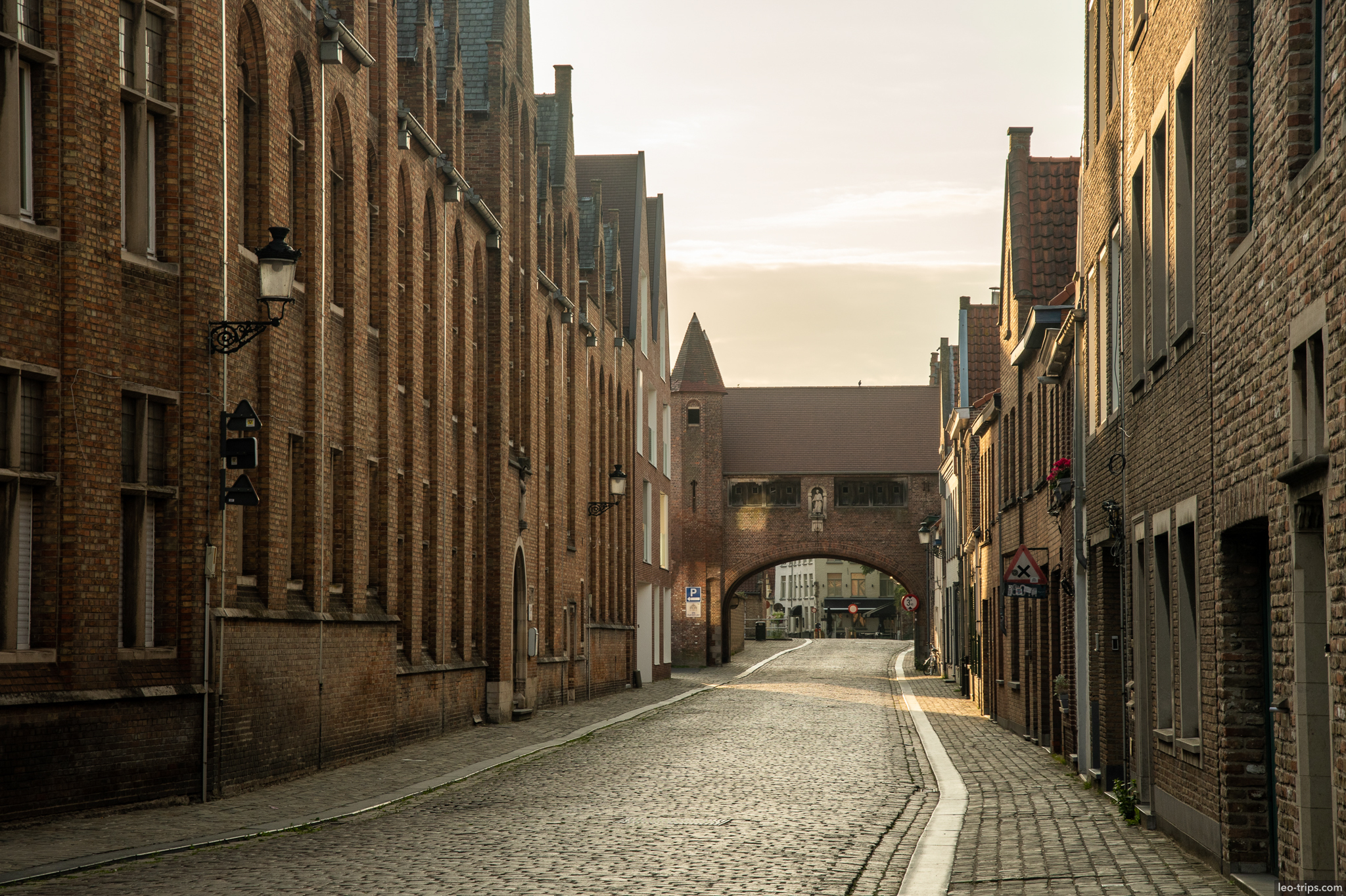 bruges medieval alley arch passageway brick bruges