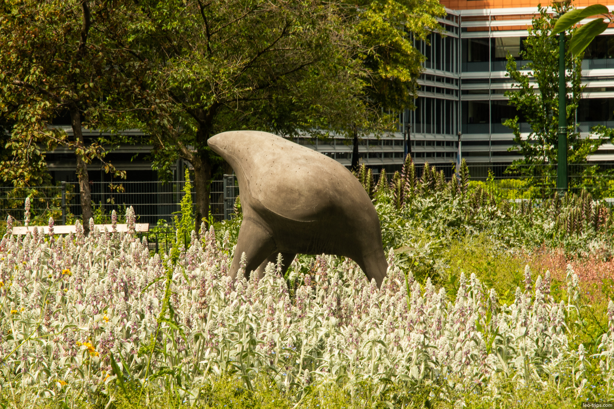 brussels abstract animal sculpture garden brussels