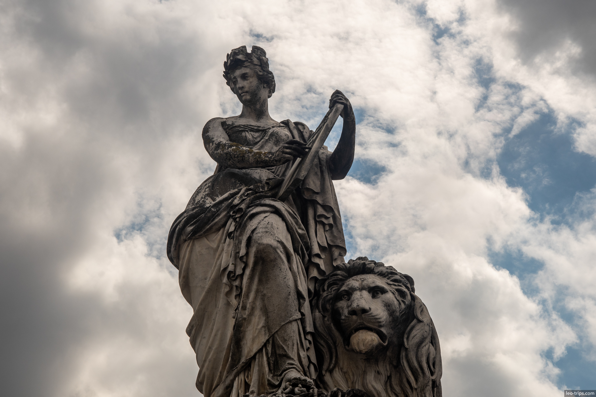 brussels allegory statue with lion brussels