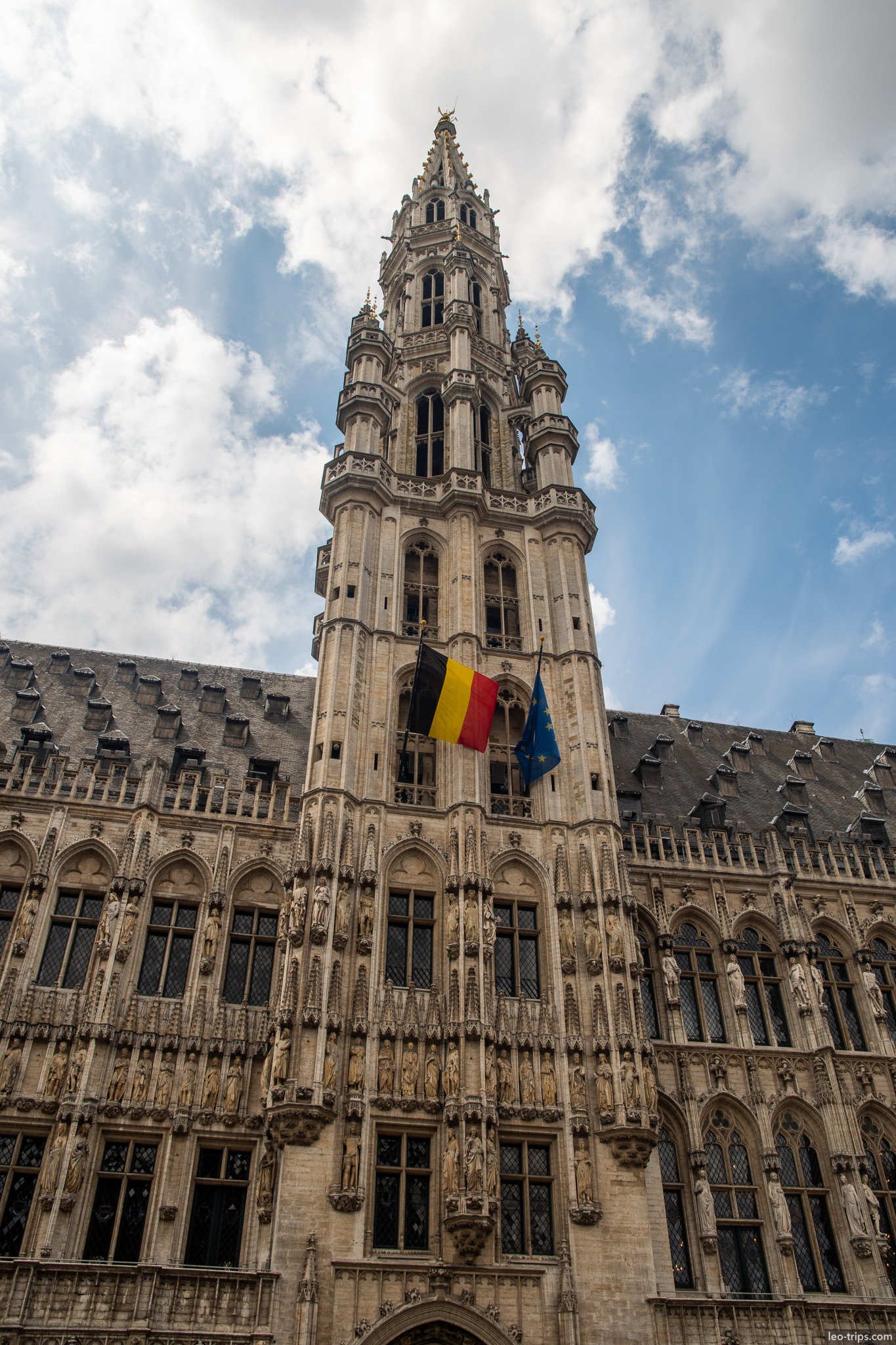 brussels city hall tower belgian flag brussels