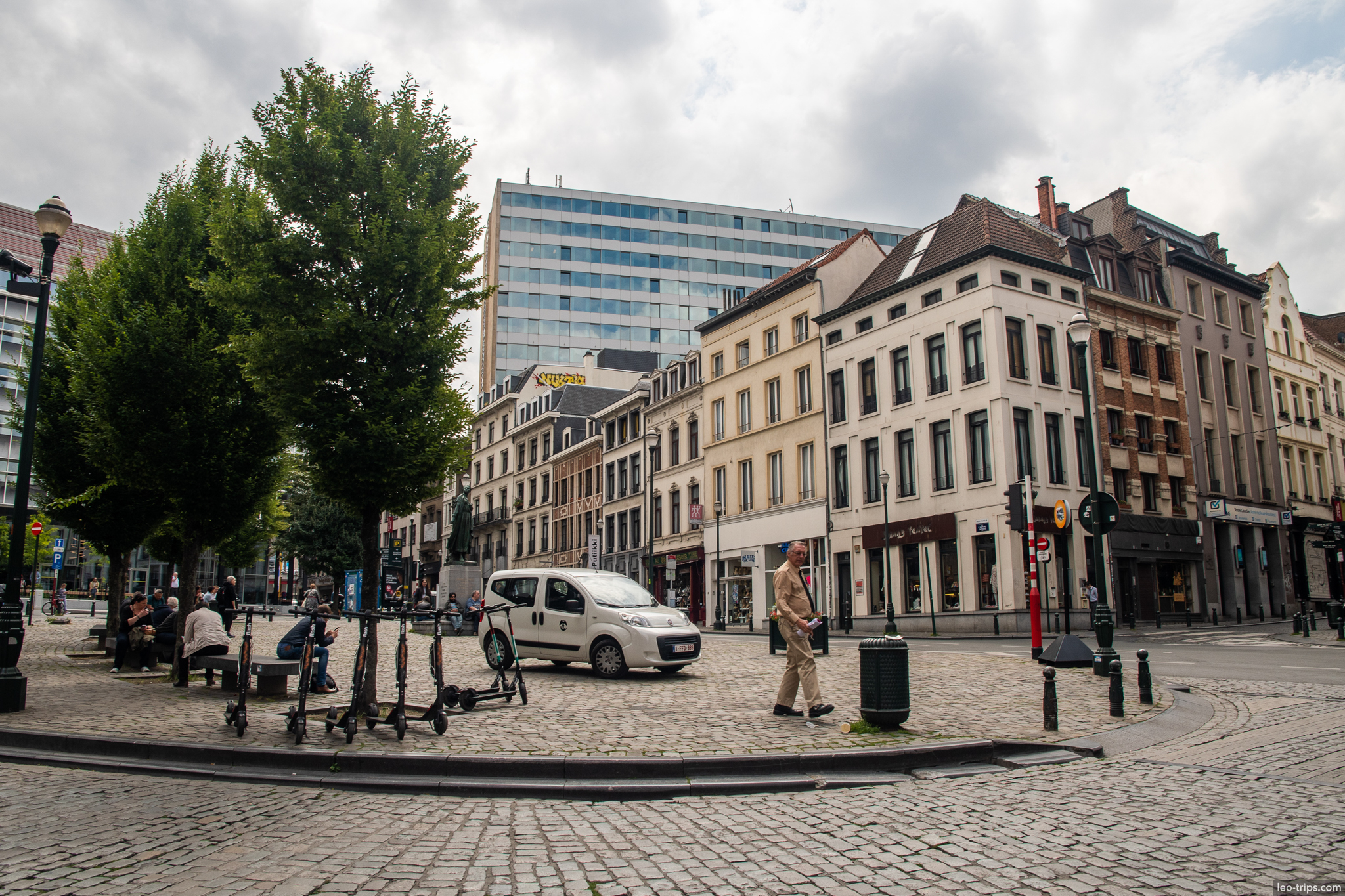 brussels street square cobblestone brussels