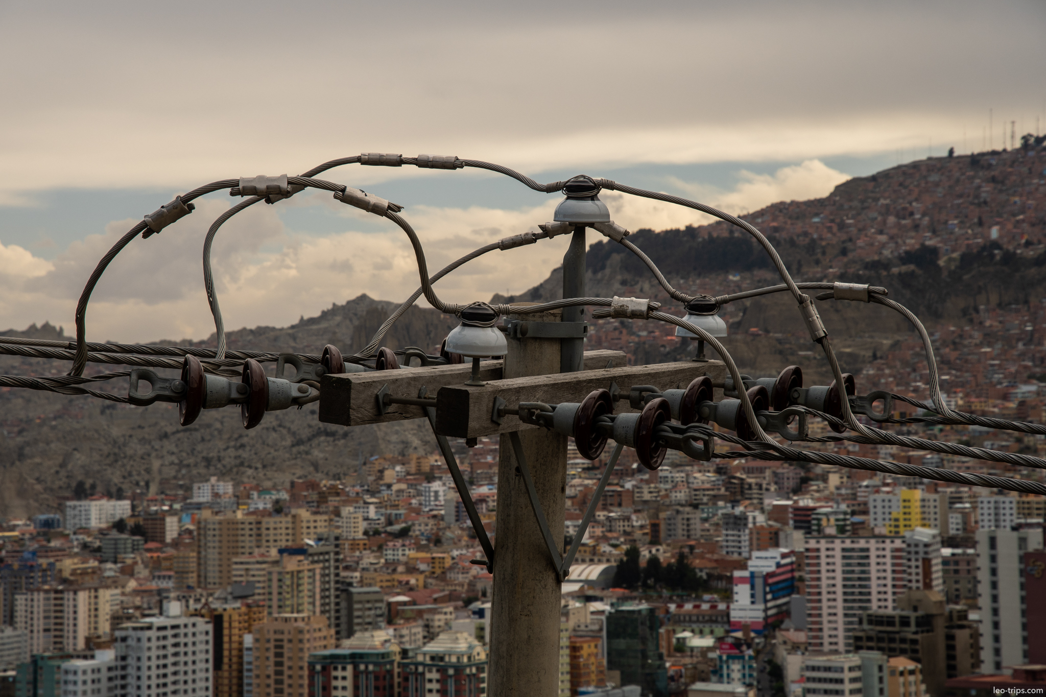 la paz power line pole closeup cityview la paz