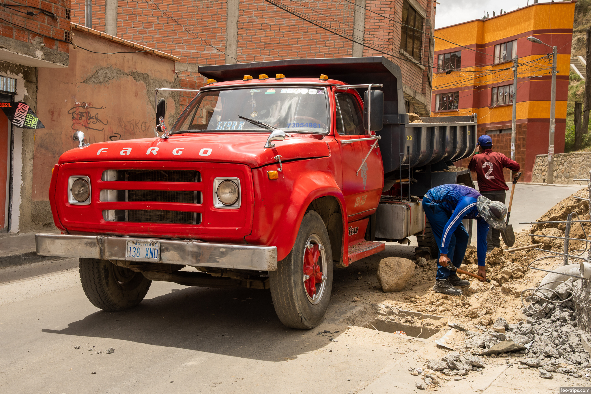 la paz red fargo dump truck construction la paz