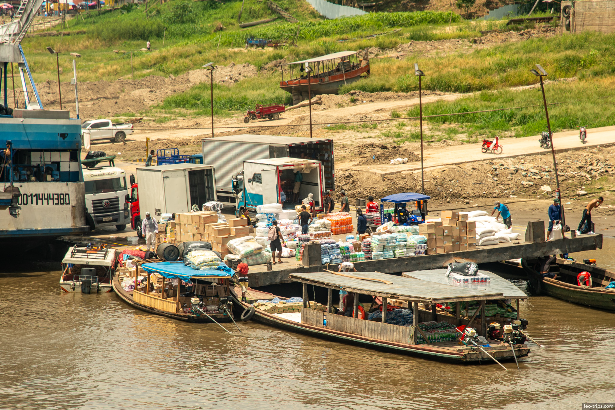 amazon river boat loading dock amazon river