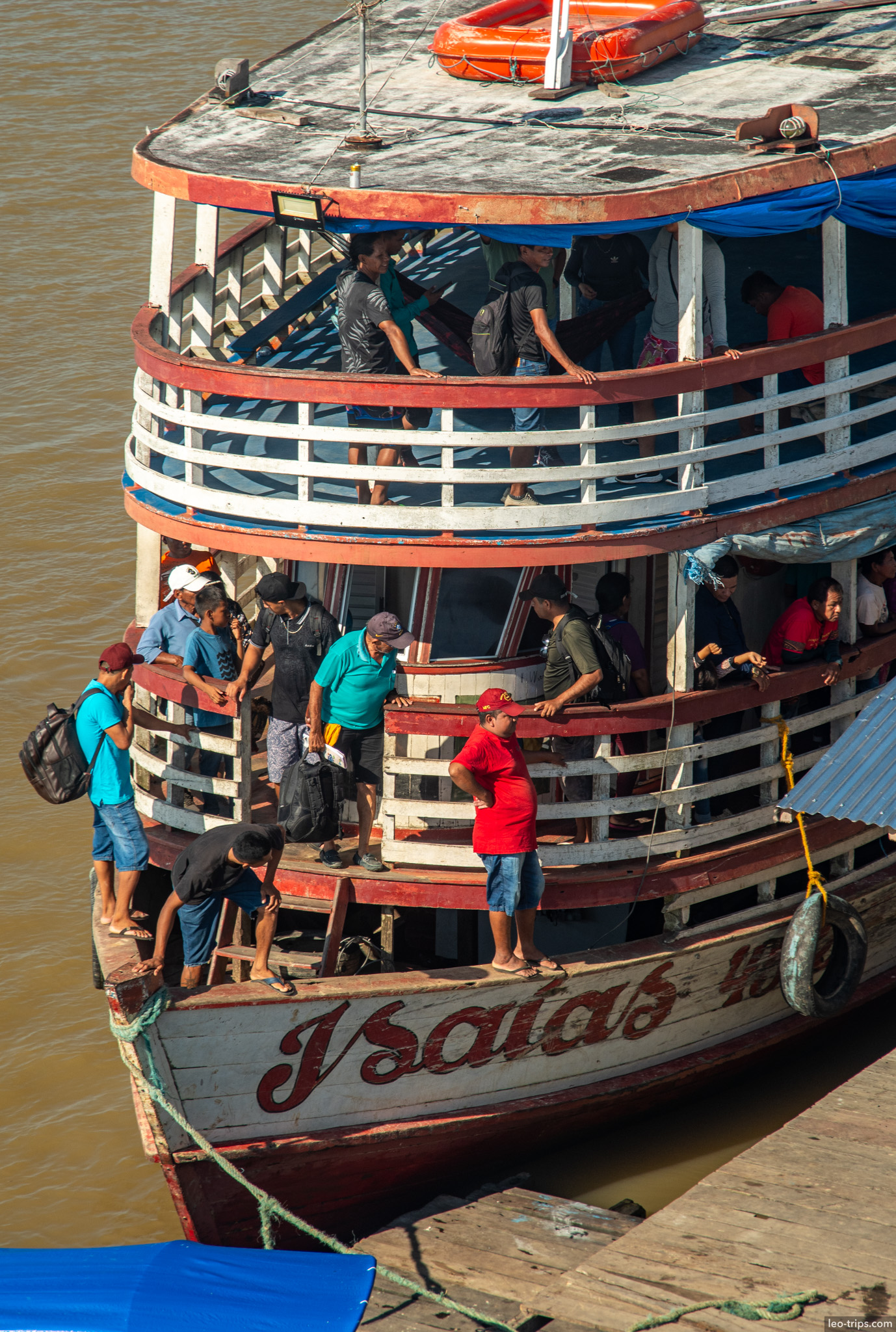 riverboat on amazon amazon river