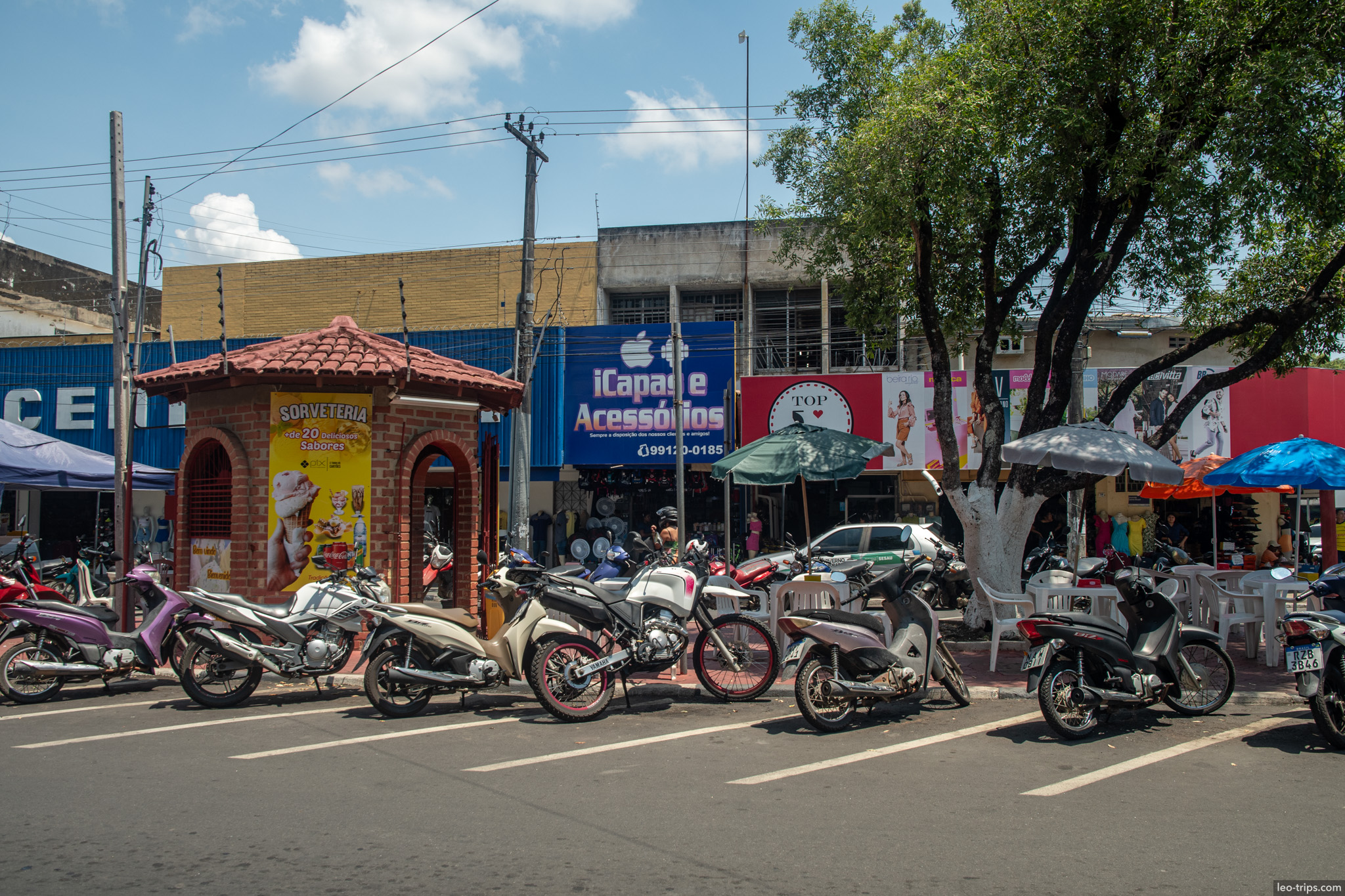 downtown street motorcycles boa vista