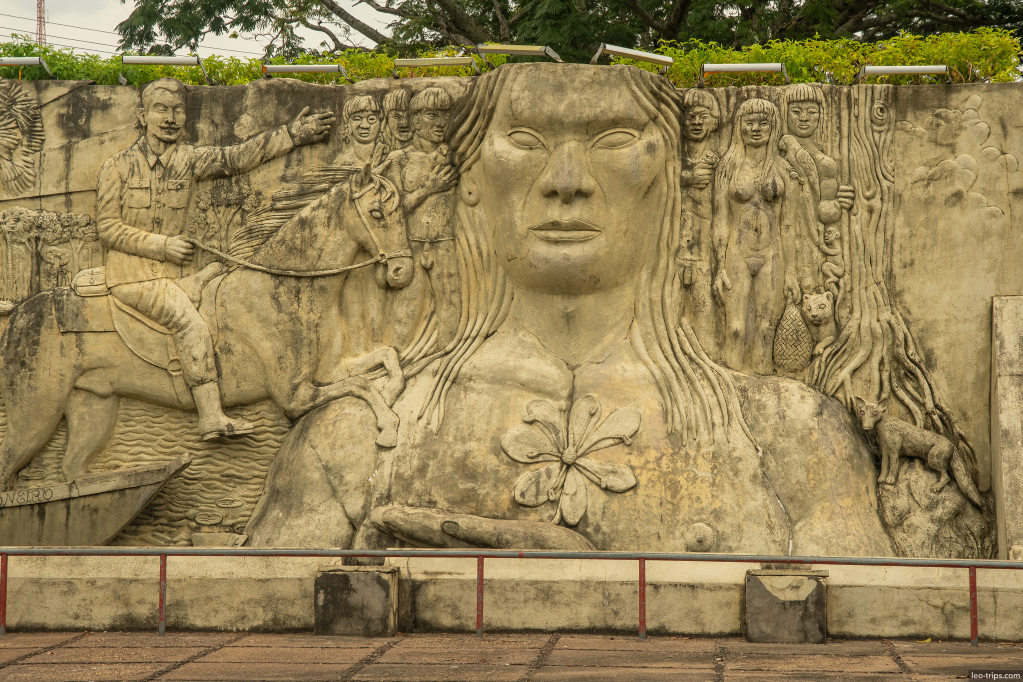 indigenous relief monument boa vista