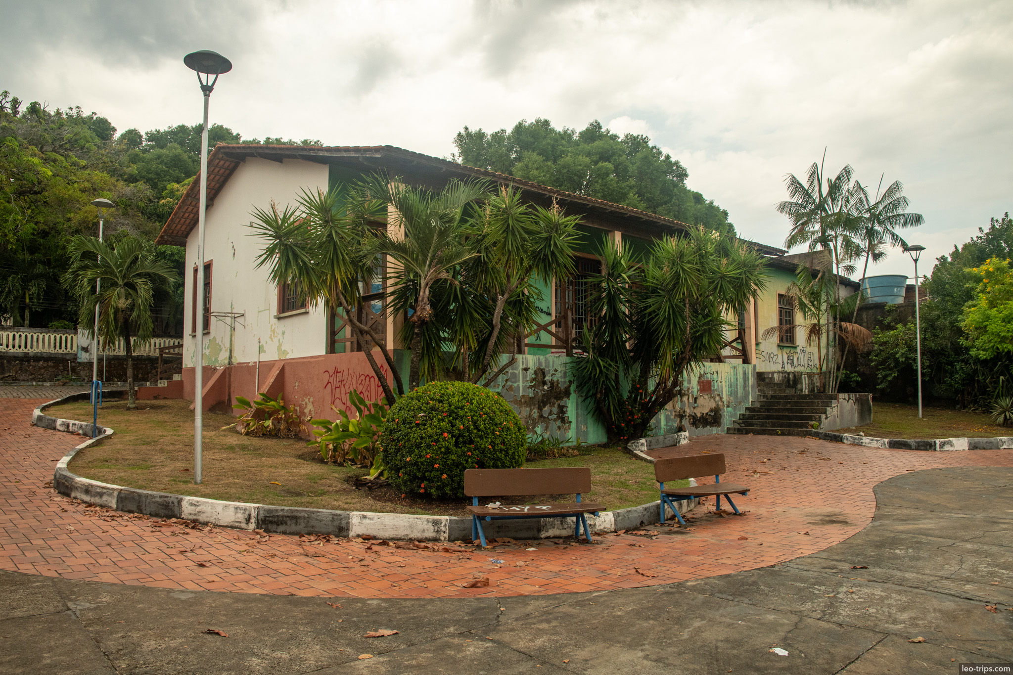 small town square house boa vista