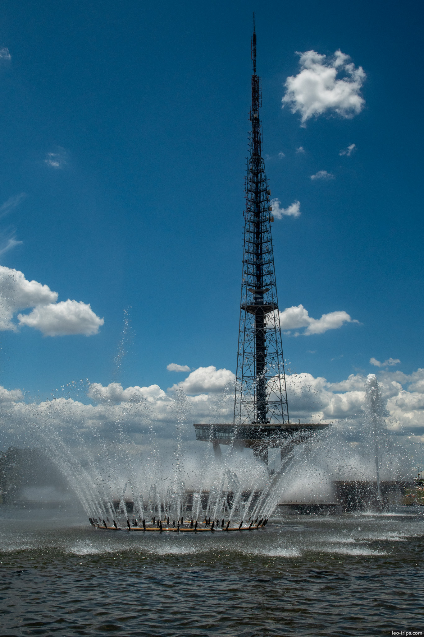 brasilia tv tower behind fountain jets brasilia