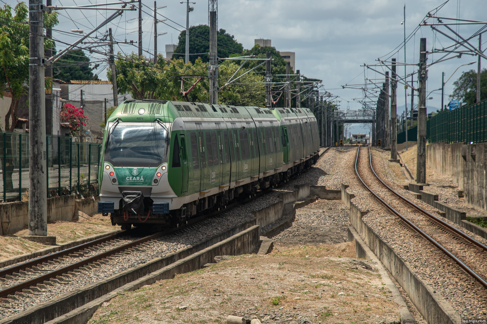 green metro train tracks fortaleza fortaleza