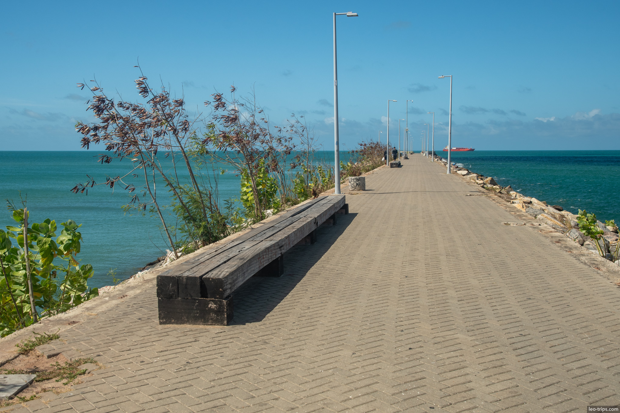 stone pier walkway ocean fortaleza fortaleza