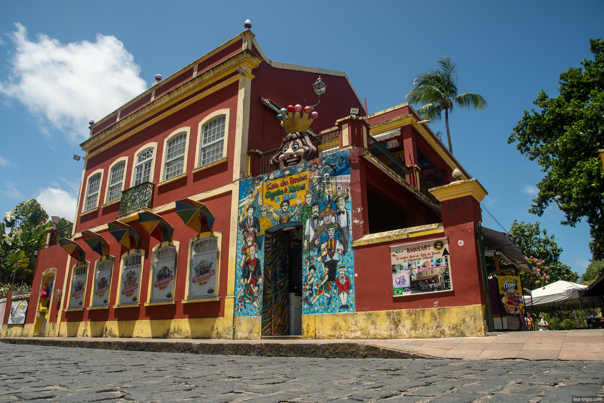 casa do bonecos gigantes carnival puppet house olinda olinda