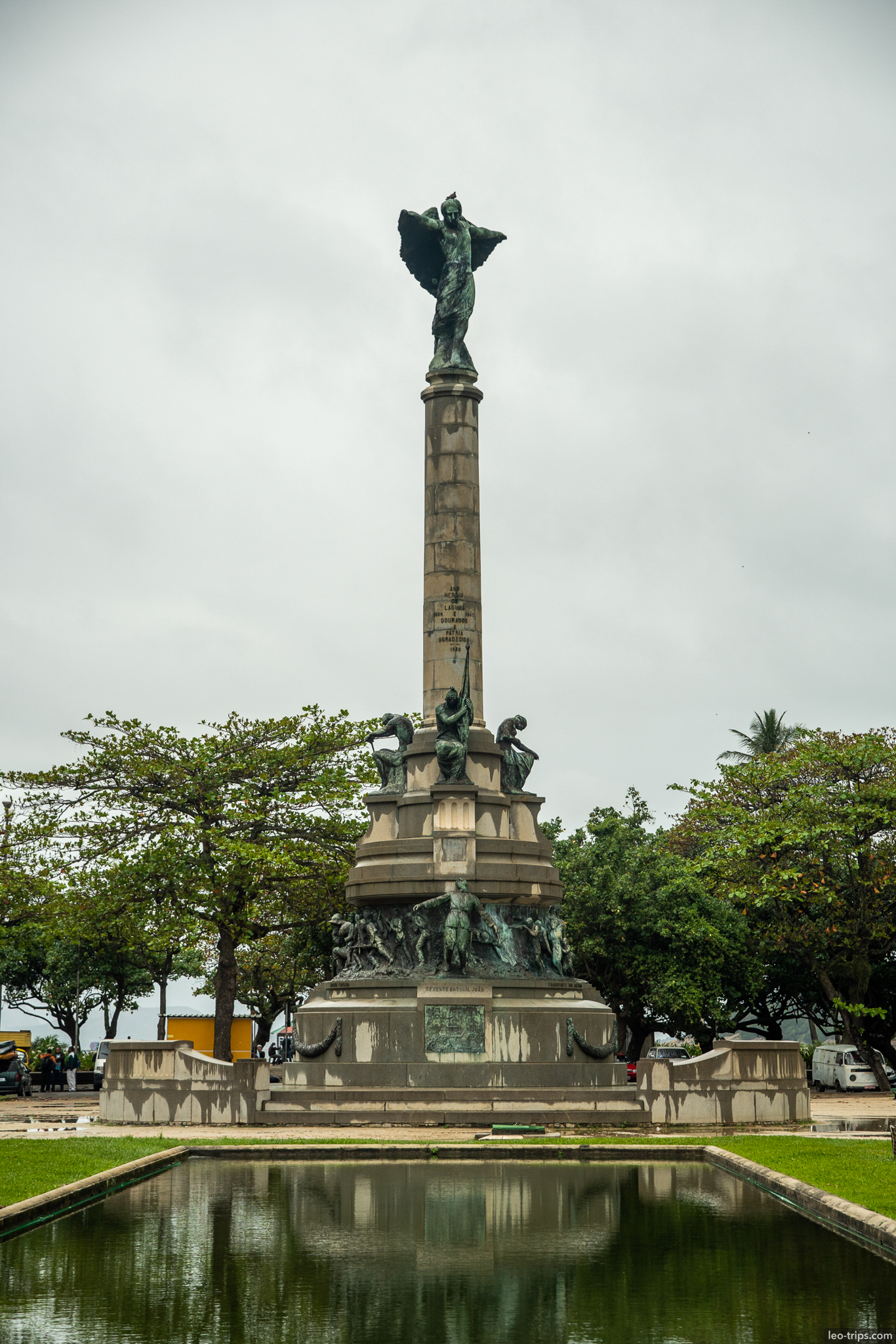 monumento aos mortos da guerra flamengo park rio rio de janeiro
