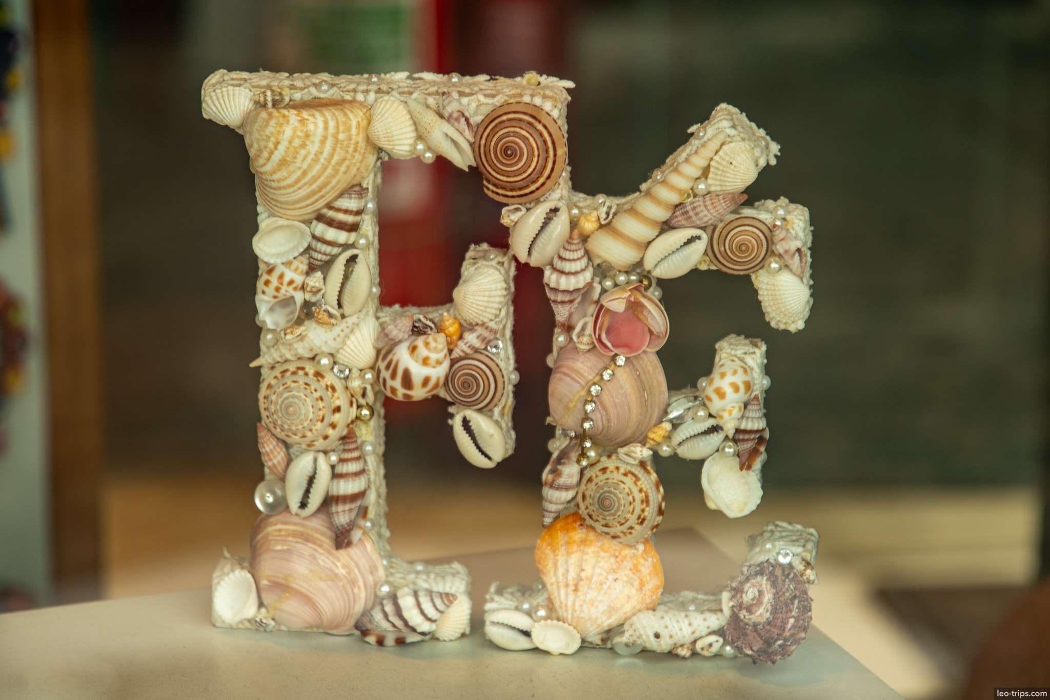 seashell decorated letter e souvenir bahia salvador