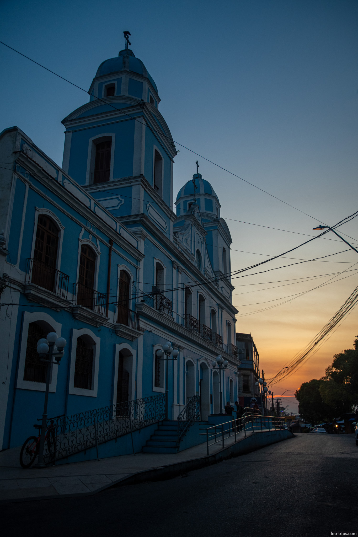 blue church sunset sky santarem