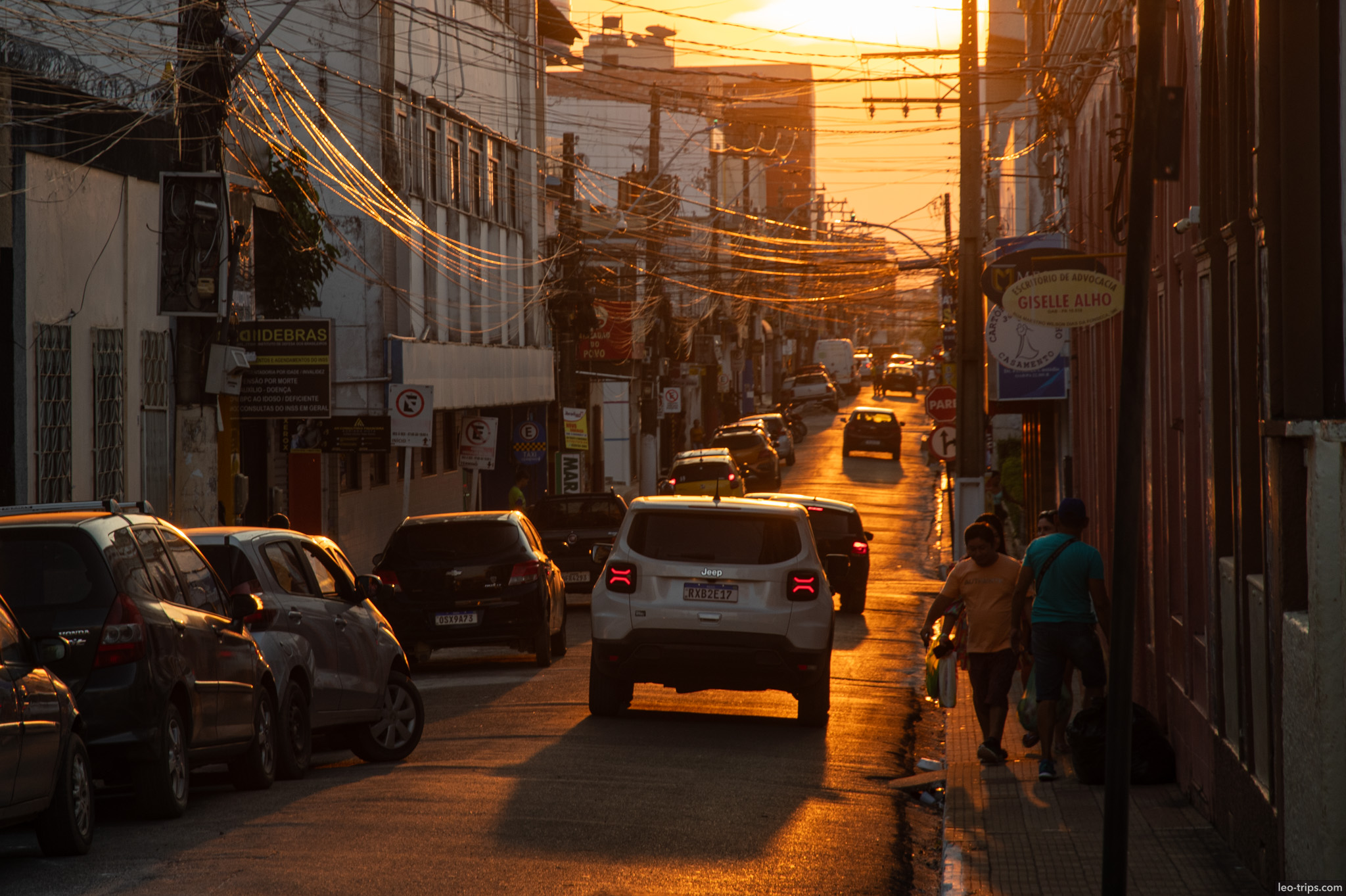 golden hour downtown traffic santarem