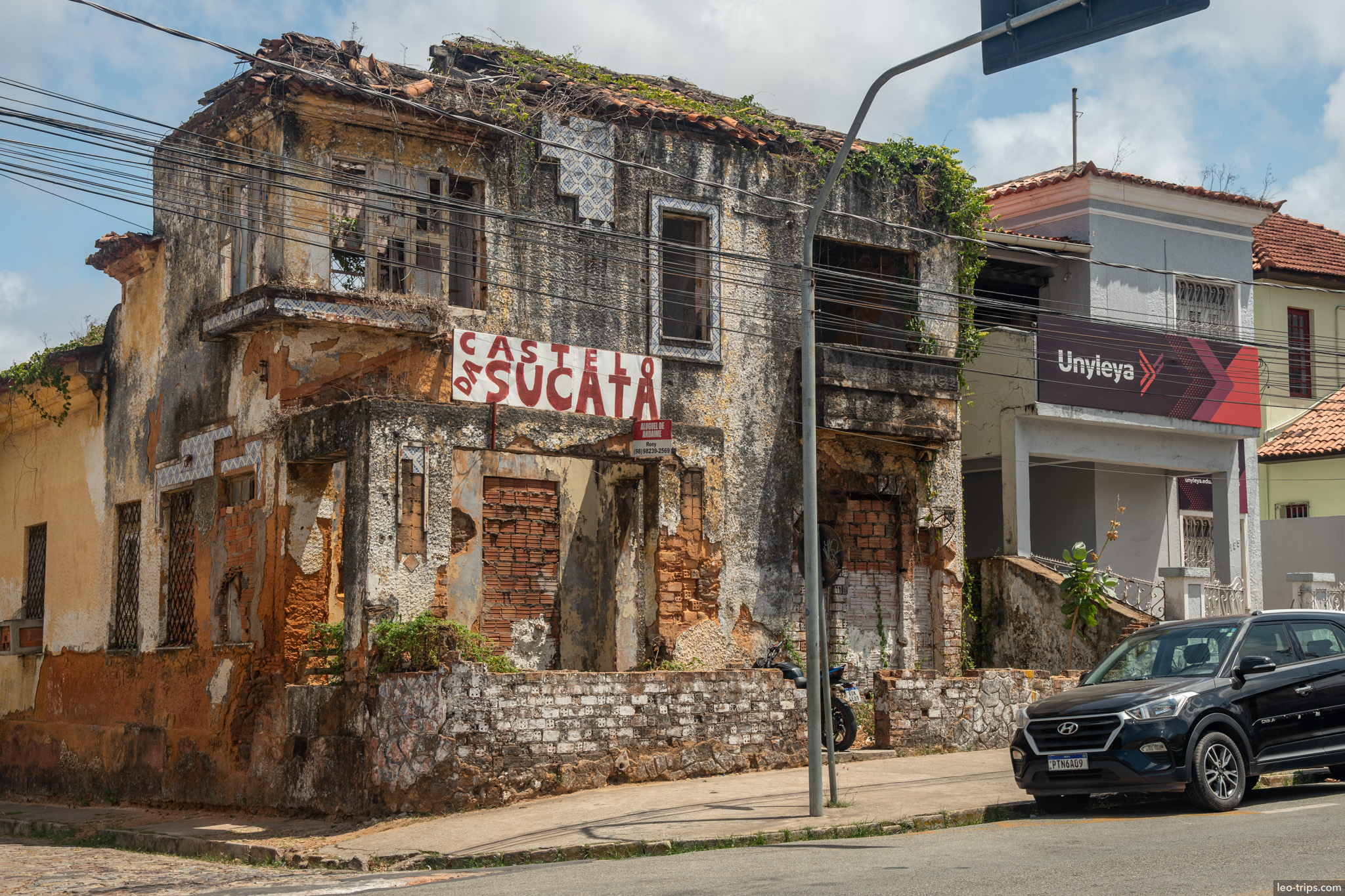 castelo da sucata ruined building sao luis