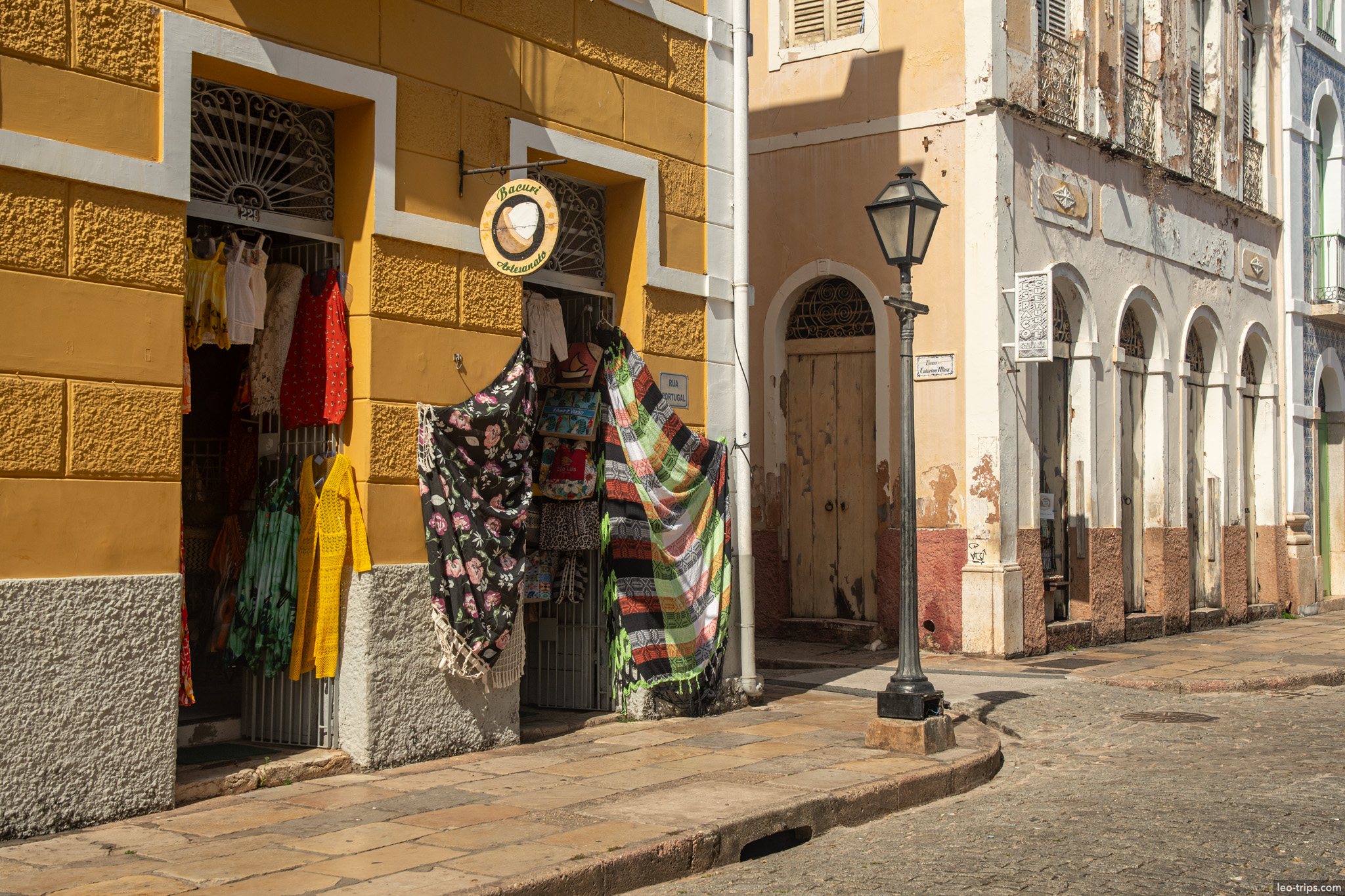 handicraft shop colonial corner sao luis