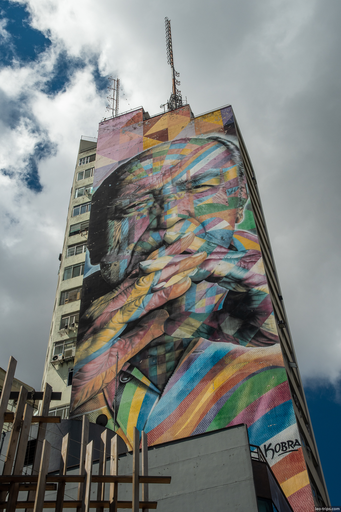 kobra colorful indigenous mural sao paulo