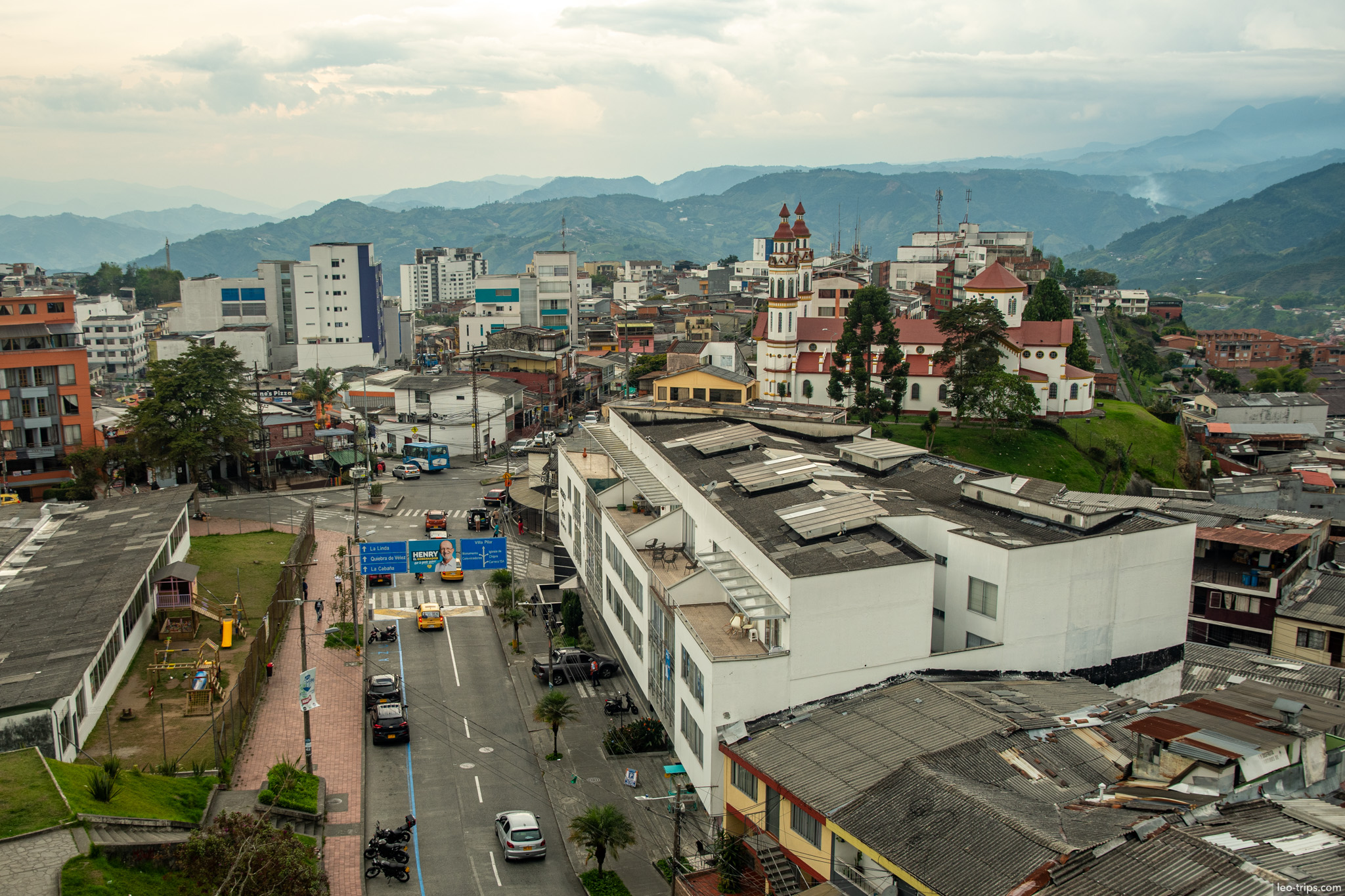 View of Our Lady of the Rosary church manizales
