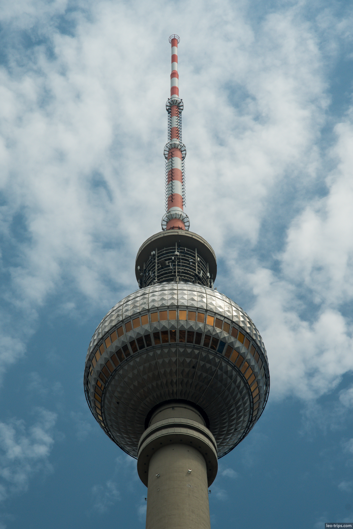 berlin fernsehturm tv tower sphere close up berlin