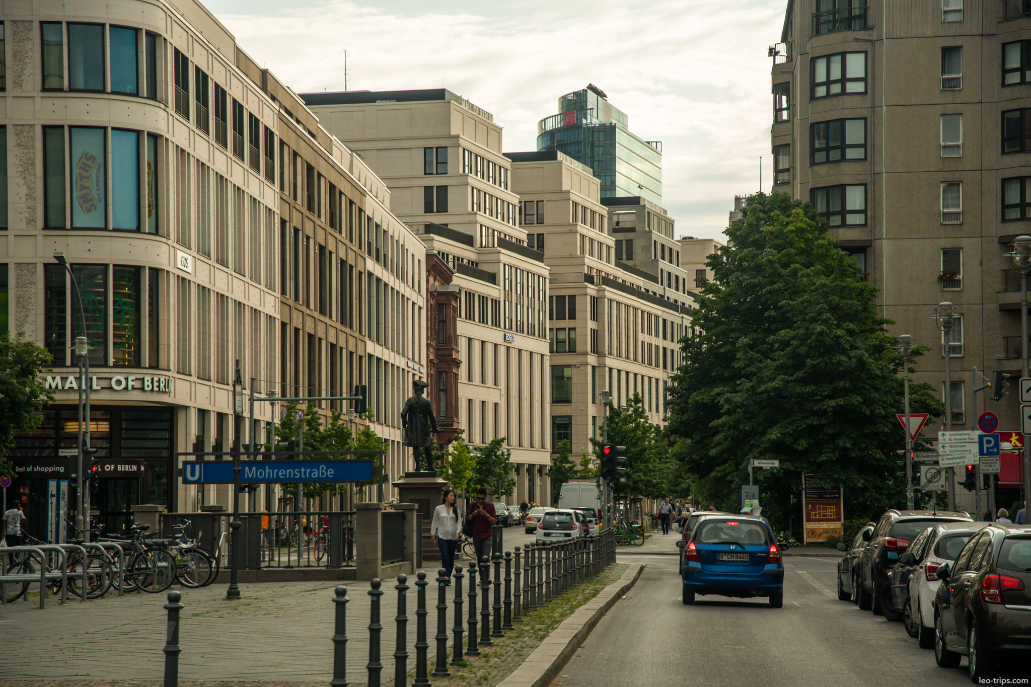 berlin mohrenstrasse ubahn mall of berlin street berlin