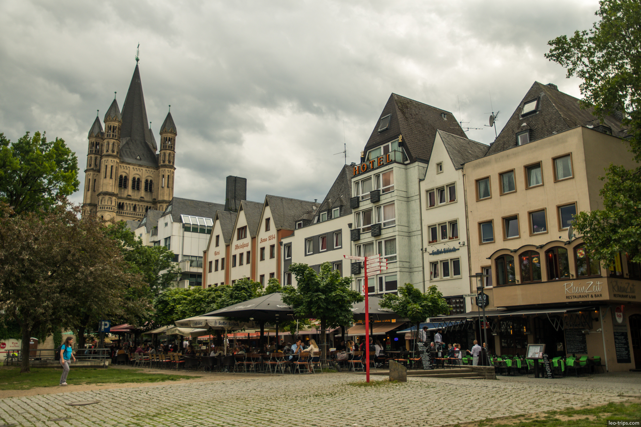 cologne altstadt gross sankt martin church restaurants cologne