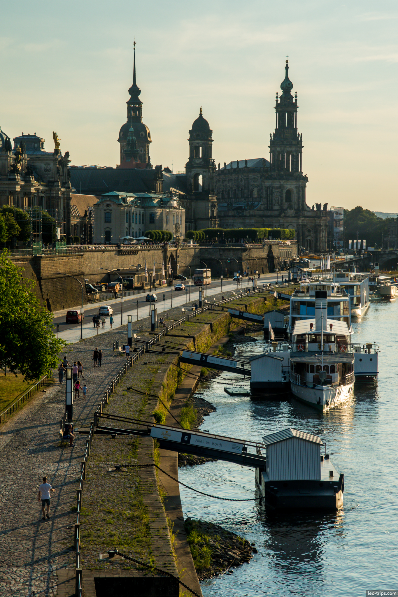 dresden elbe riverbank altstadt skyline sunset dresden