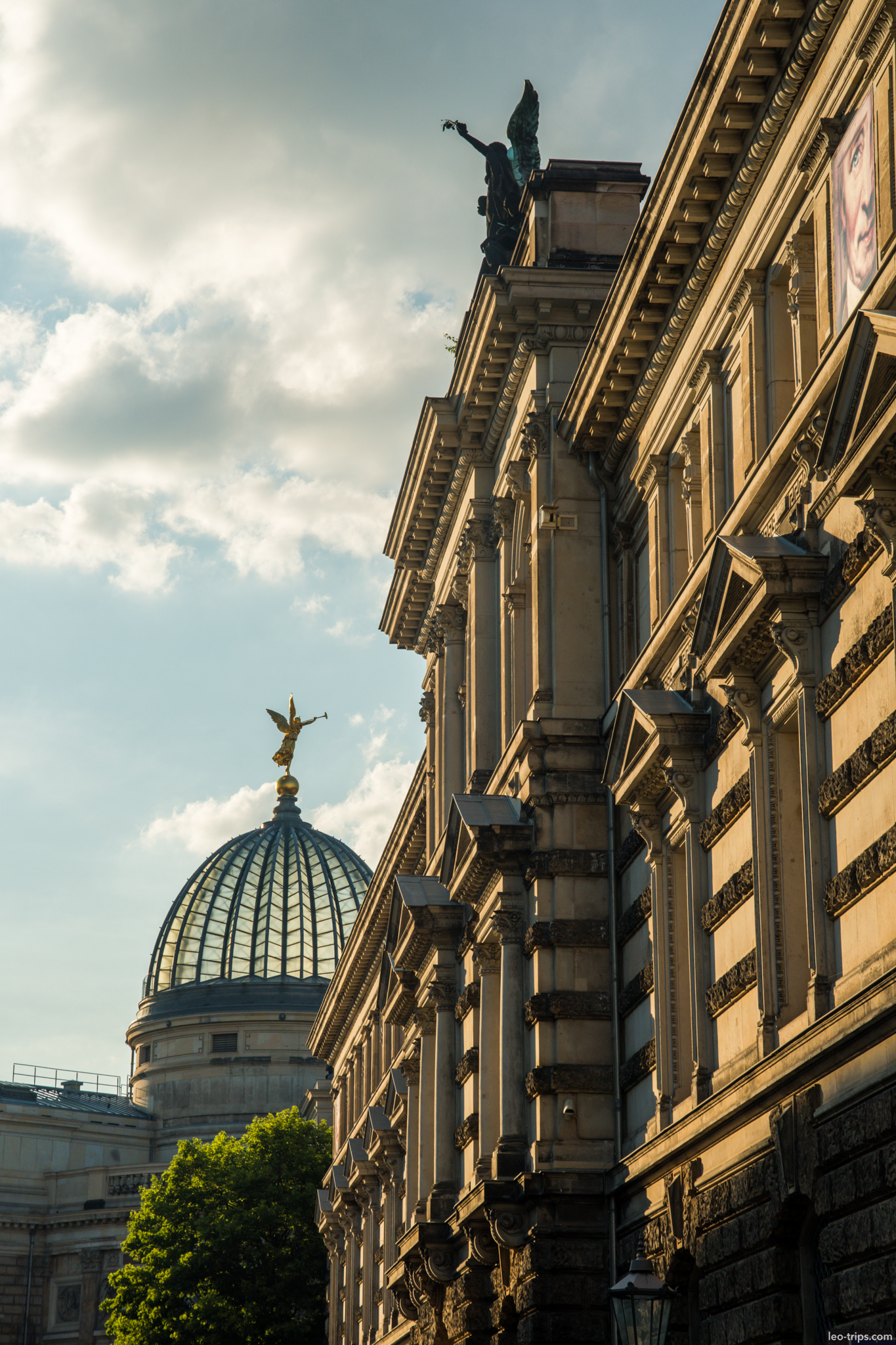 dresden kunsthochschule dome golden angel facade dresden