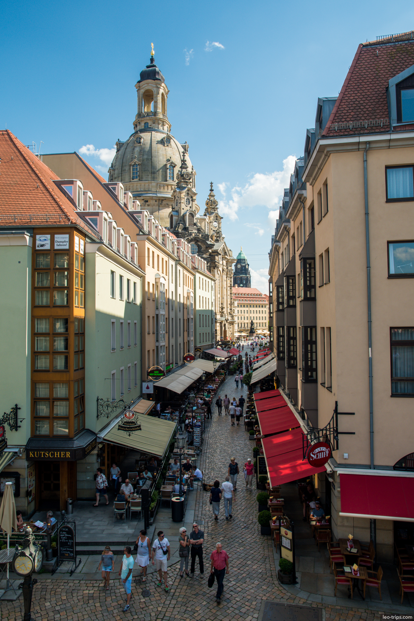 dresden munzgasse street frauenkirche view dresden