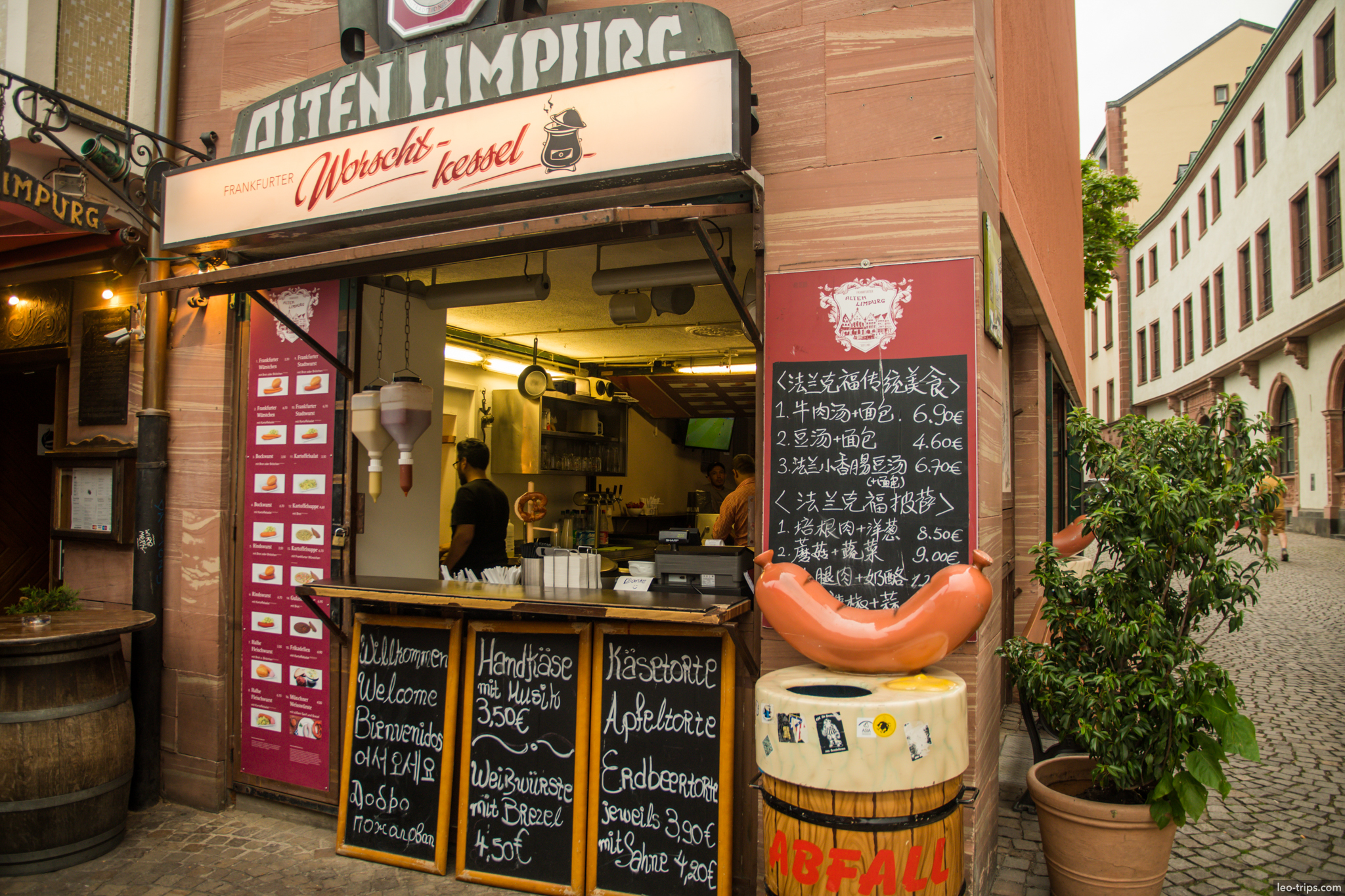 alten limpurg worscht kessel sausage stand frankfurt