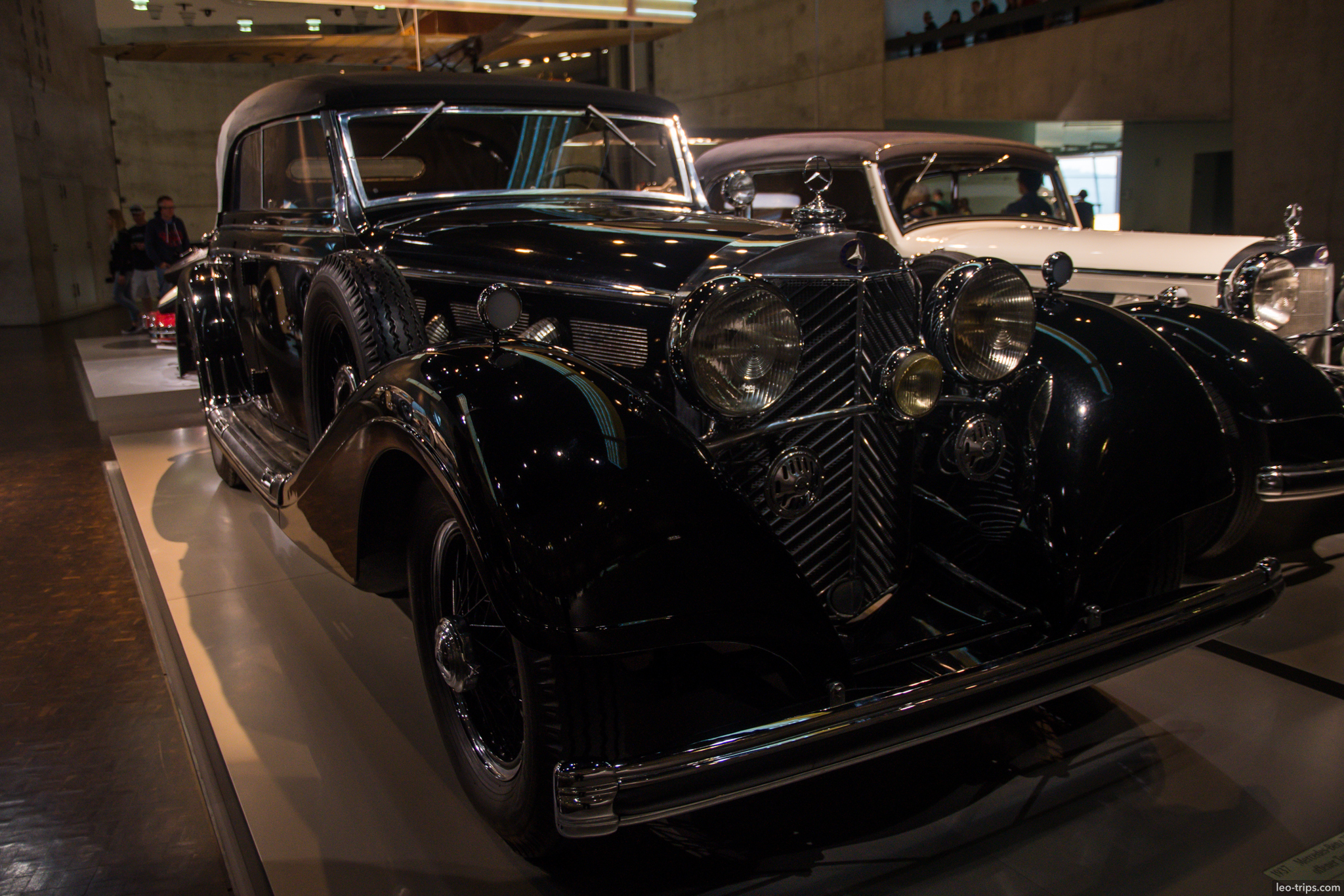 770 grosser mercedes 1938 black state limousine mercedes benz museum