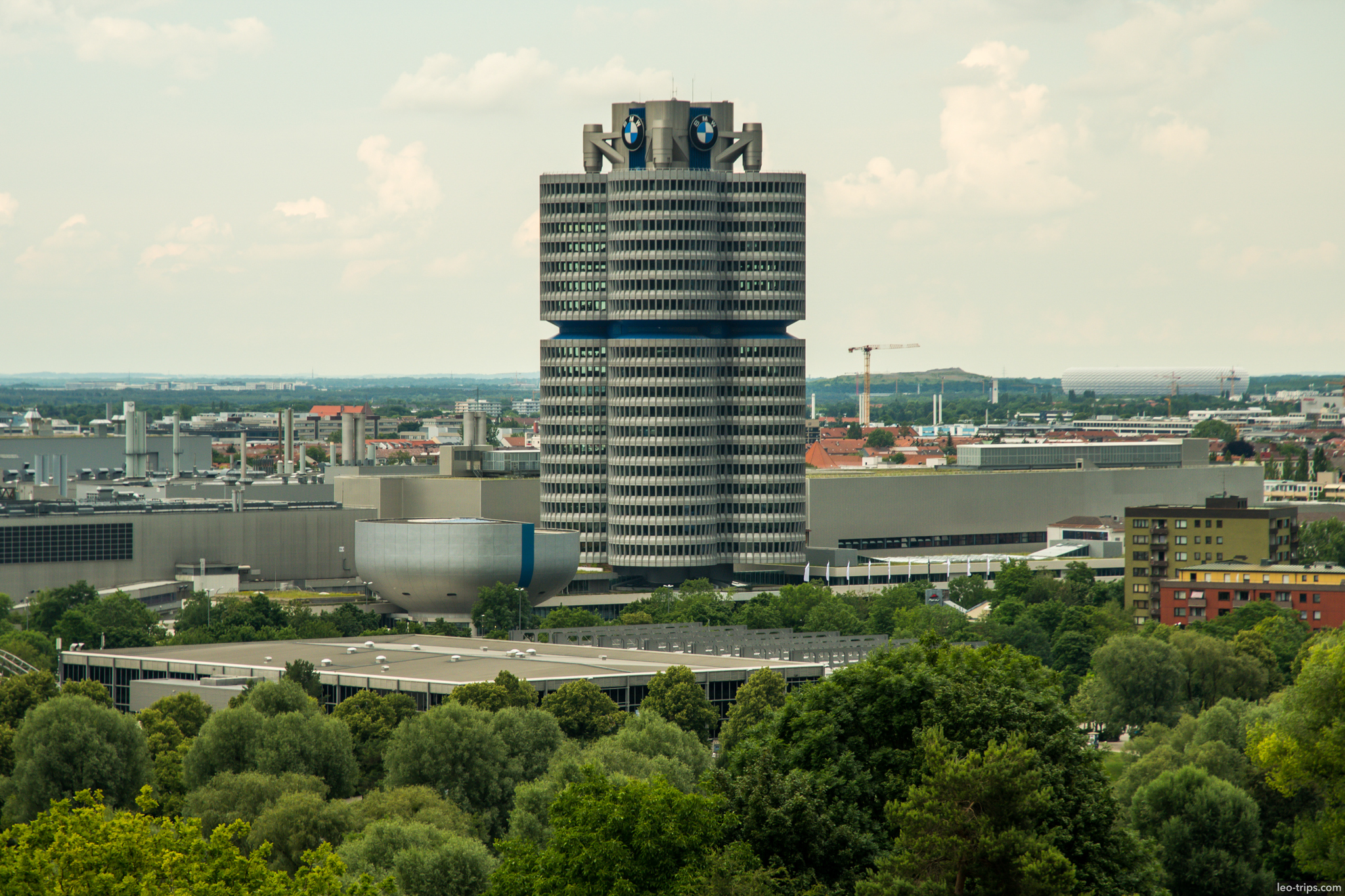 bmw headquarters four cylinder tower munich munich