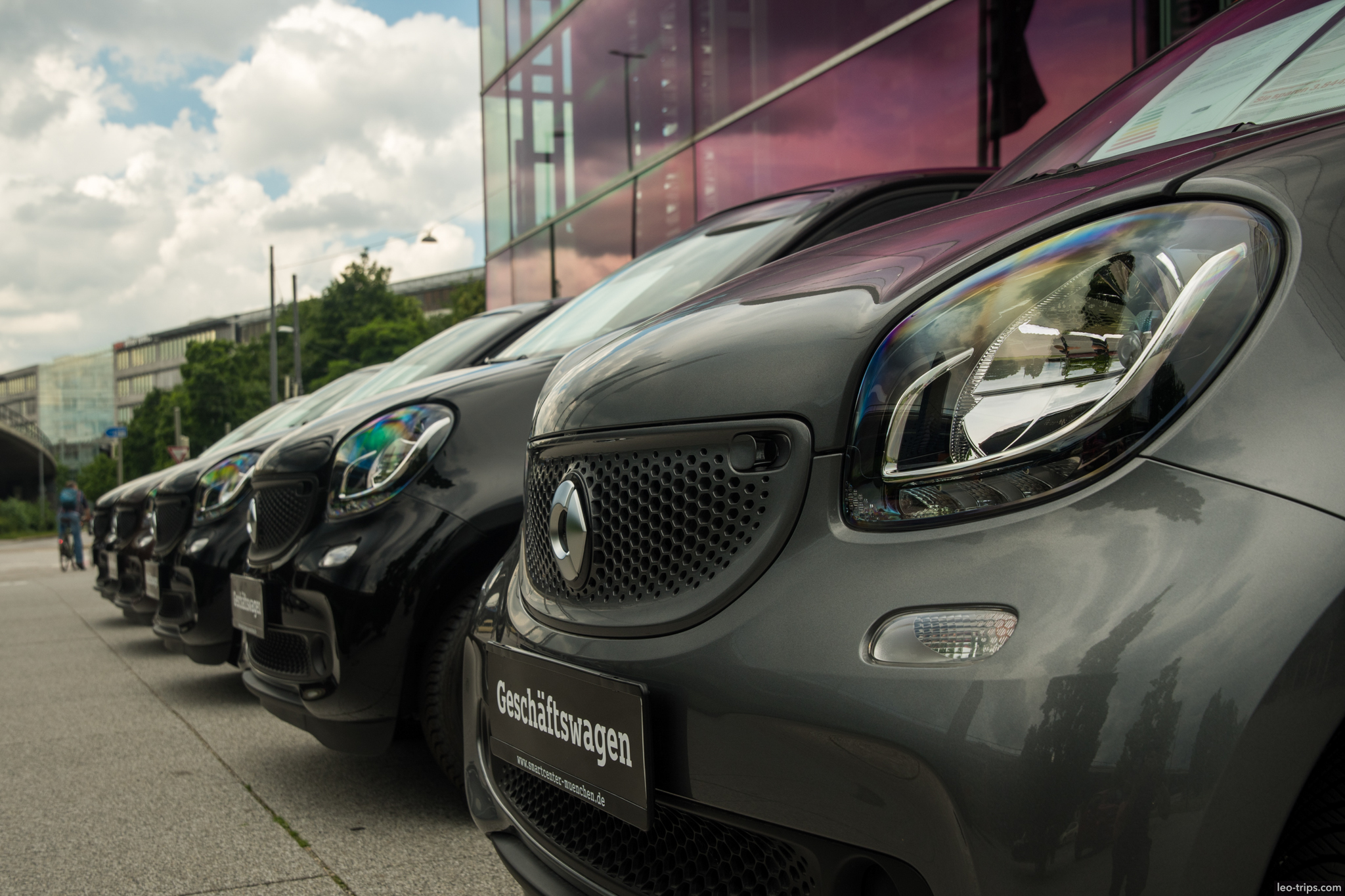 smart fortwo geschaeftswagen row mercedes munich