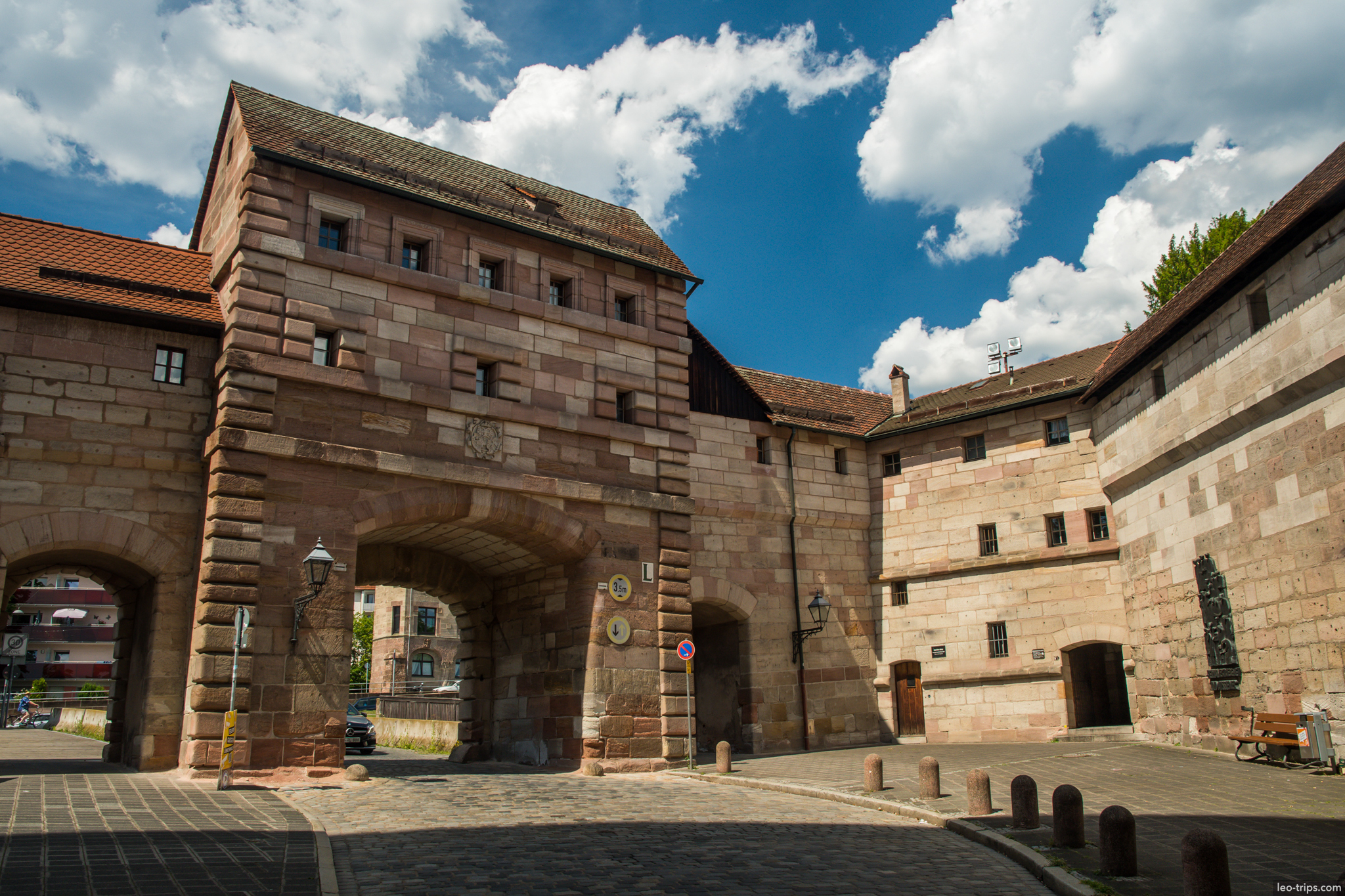 koenigstorturm city gate nuremberg nuremberg