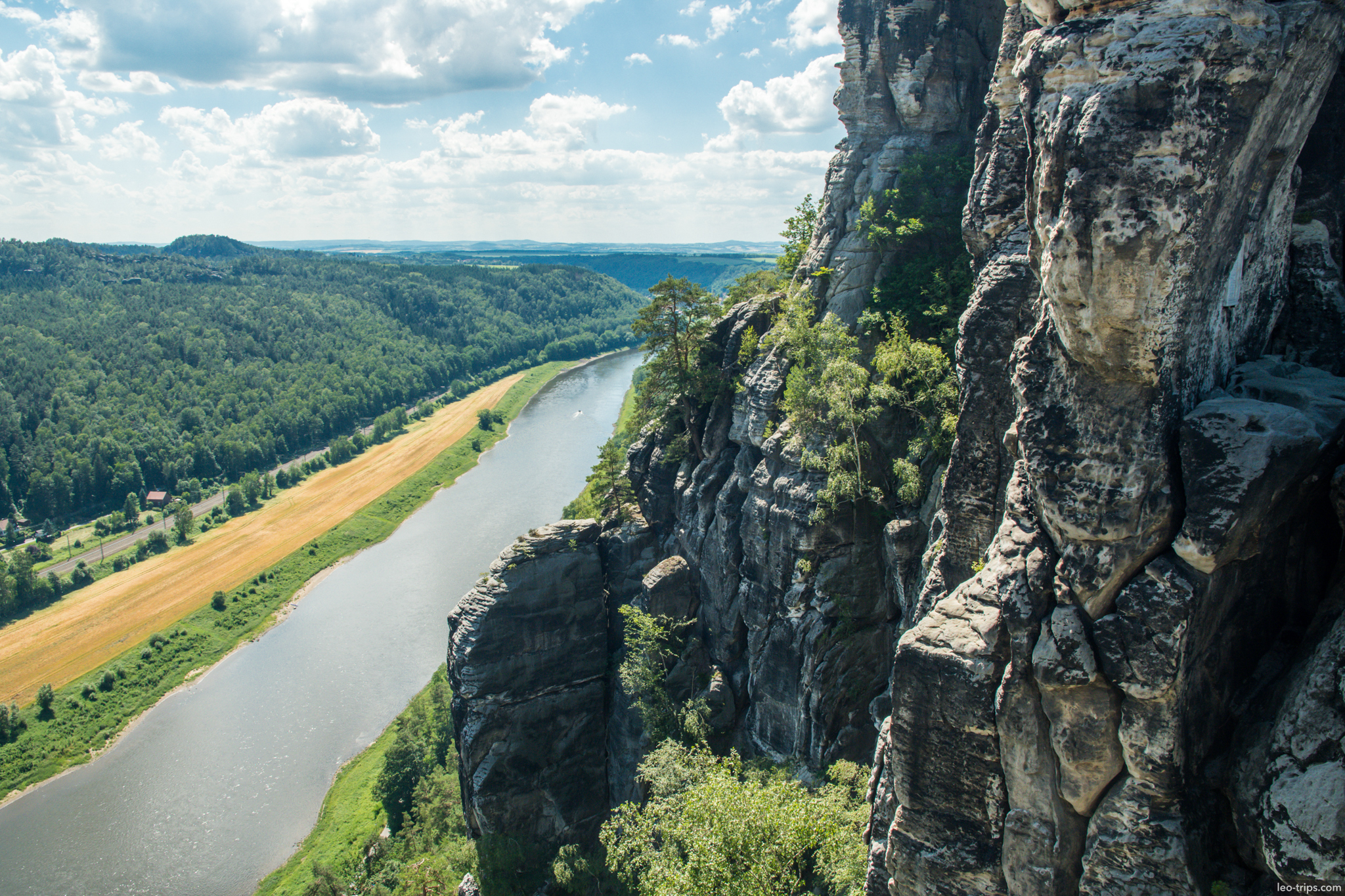 bastei viewpoint elbe river sandstone cliffs saxon switzerland national park