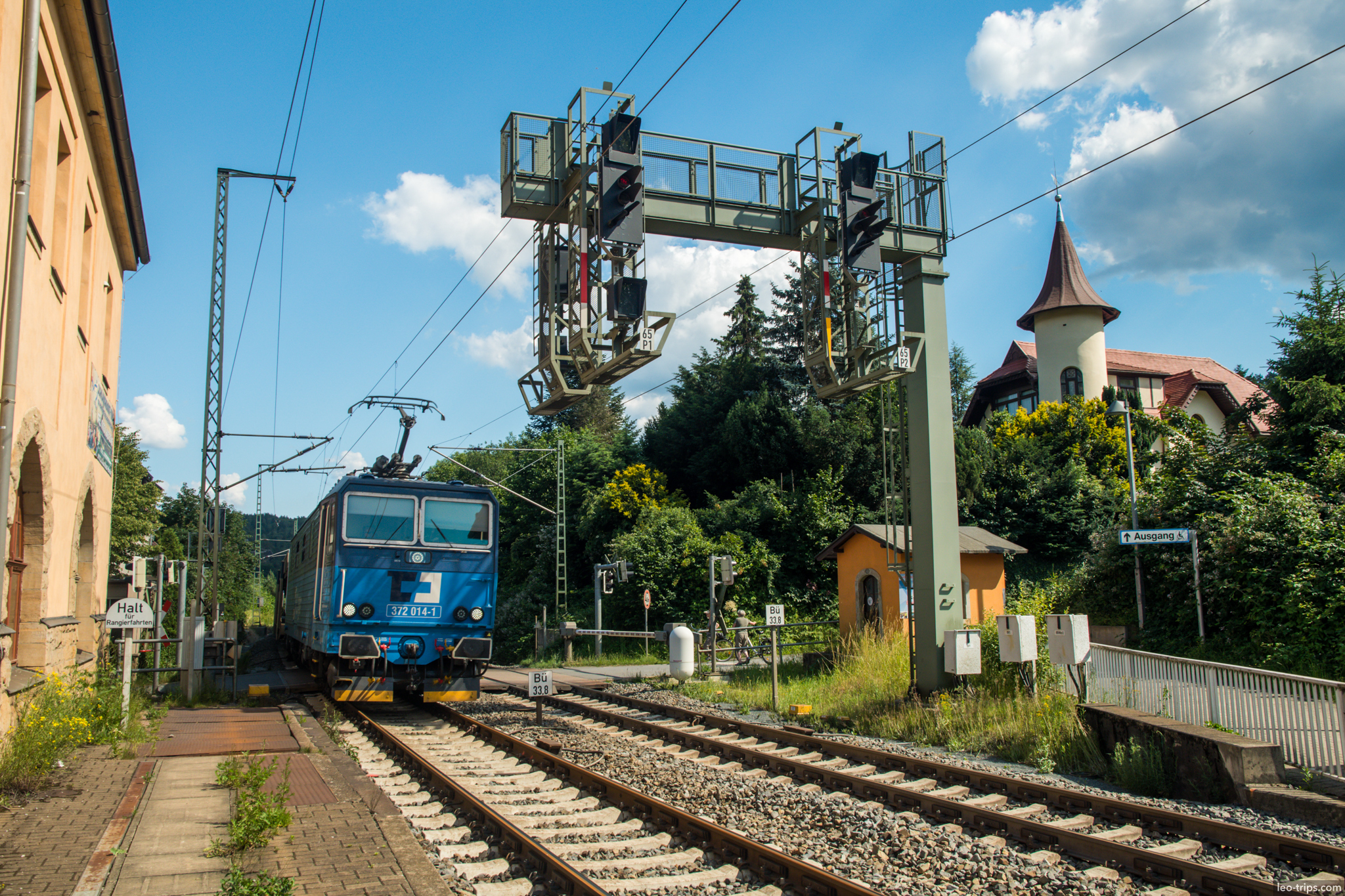 czech cd class 372 locomotive bad schandau station saxon switzerland national park