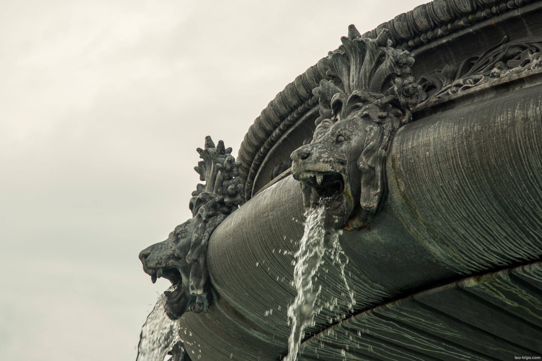 bronze lion fountain schlossplatz detail stuttgart