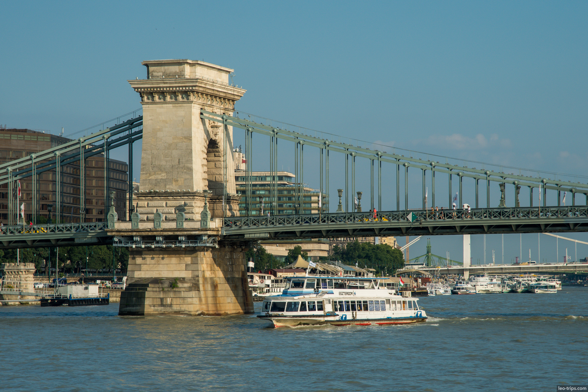 szechenyi chain bridge pier cruise boat danube budapest