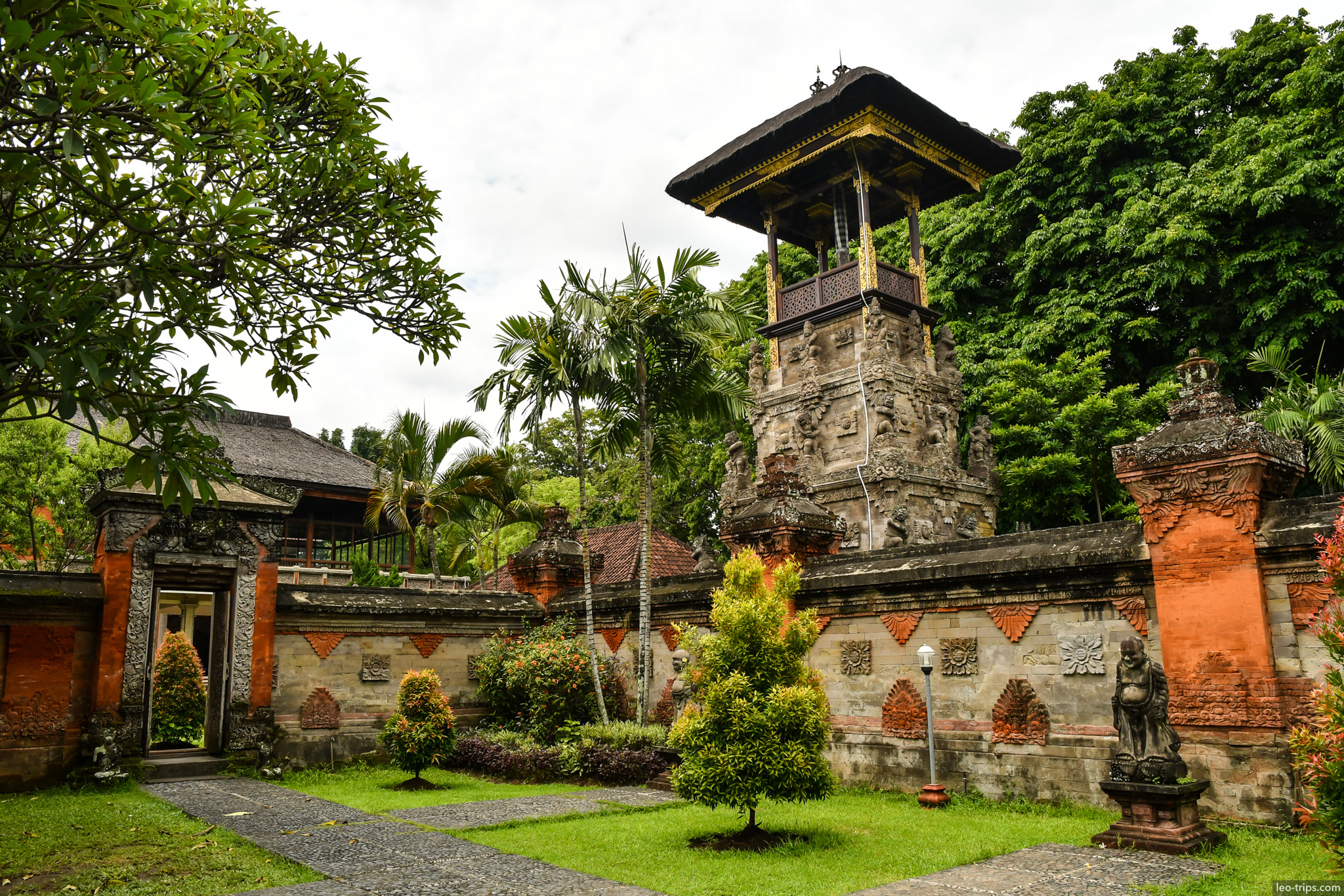 bali museum kulkul tower and courtyard bali