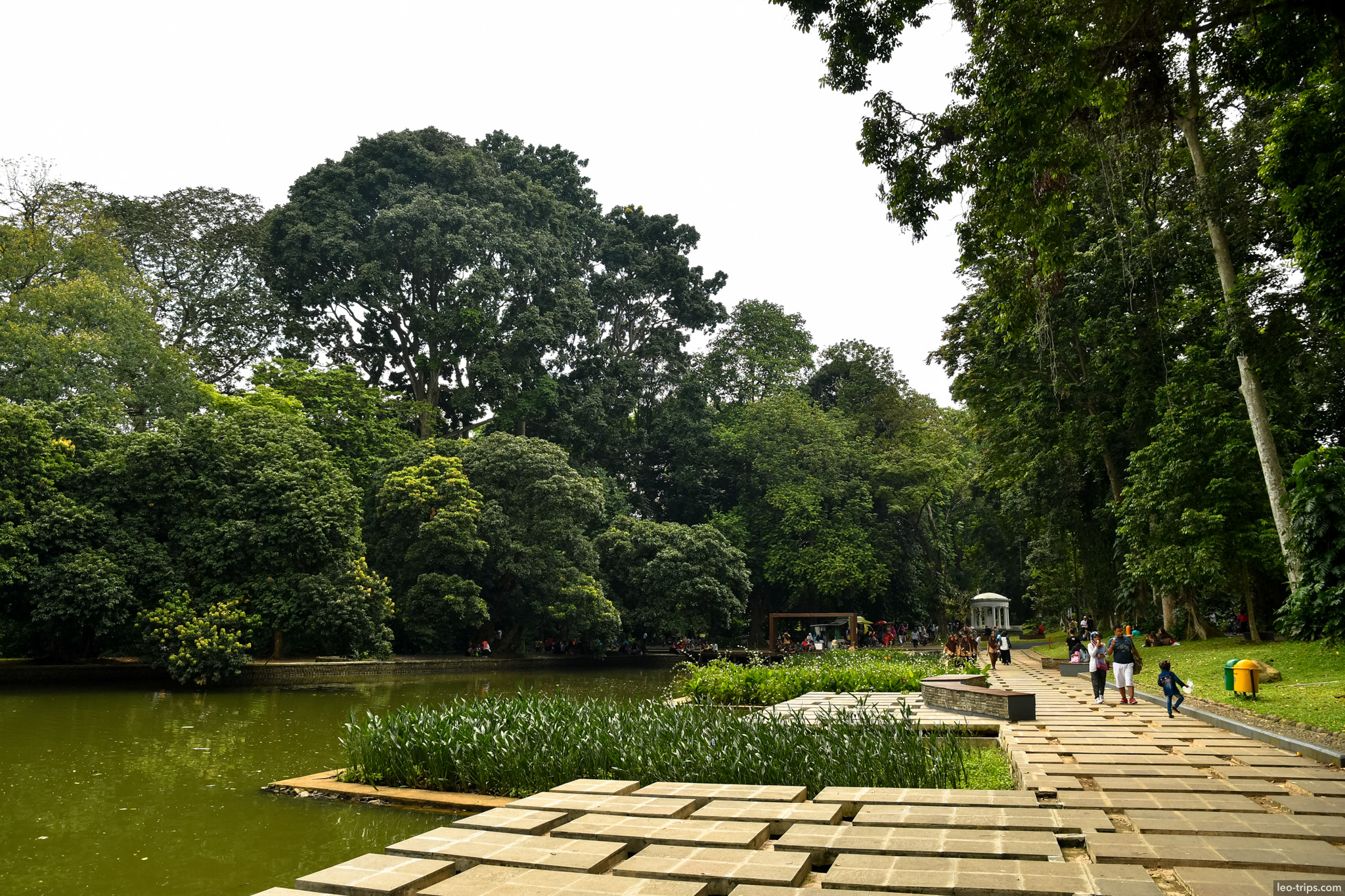 lakeside promenade gazebo bogor botanical garden bogor