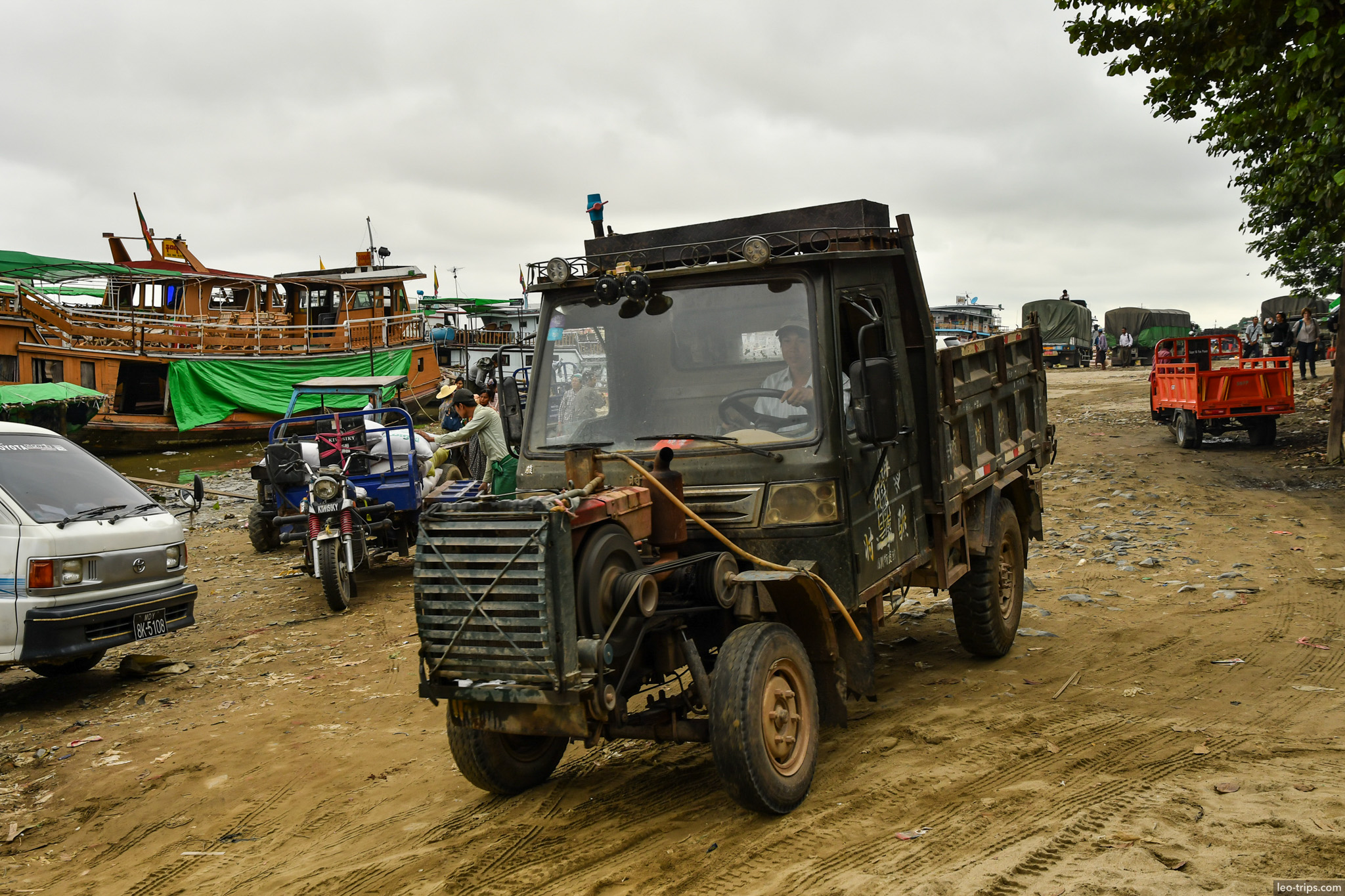 small dump truck mandalay river port mandalay