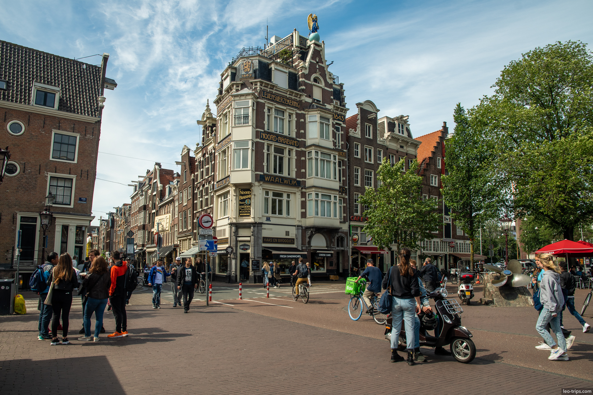 amsterdam haarlemmerplein square noord brabant building amsterdam