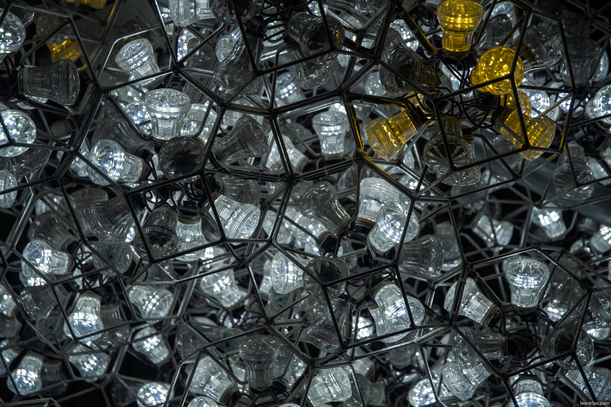 markthal ceiling light installation rotterdam