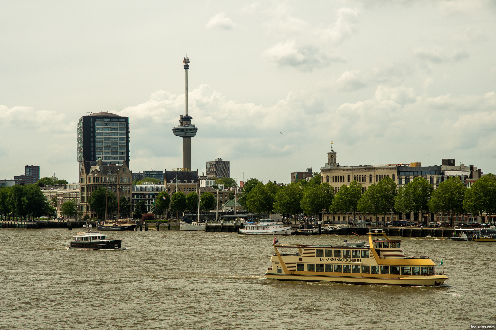 rotterdam waterfront euromast pannenkoekenboot rotterdam