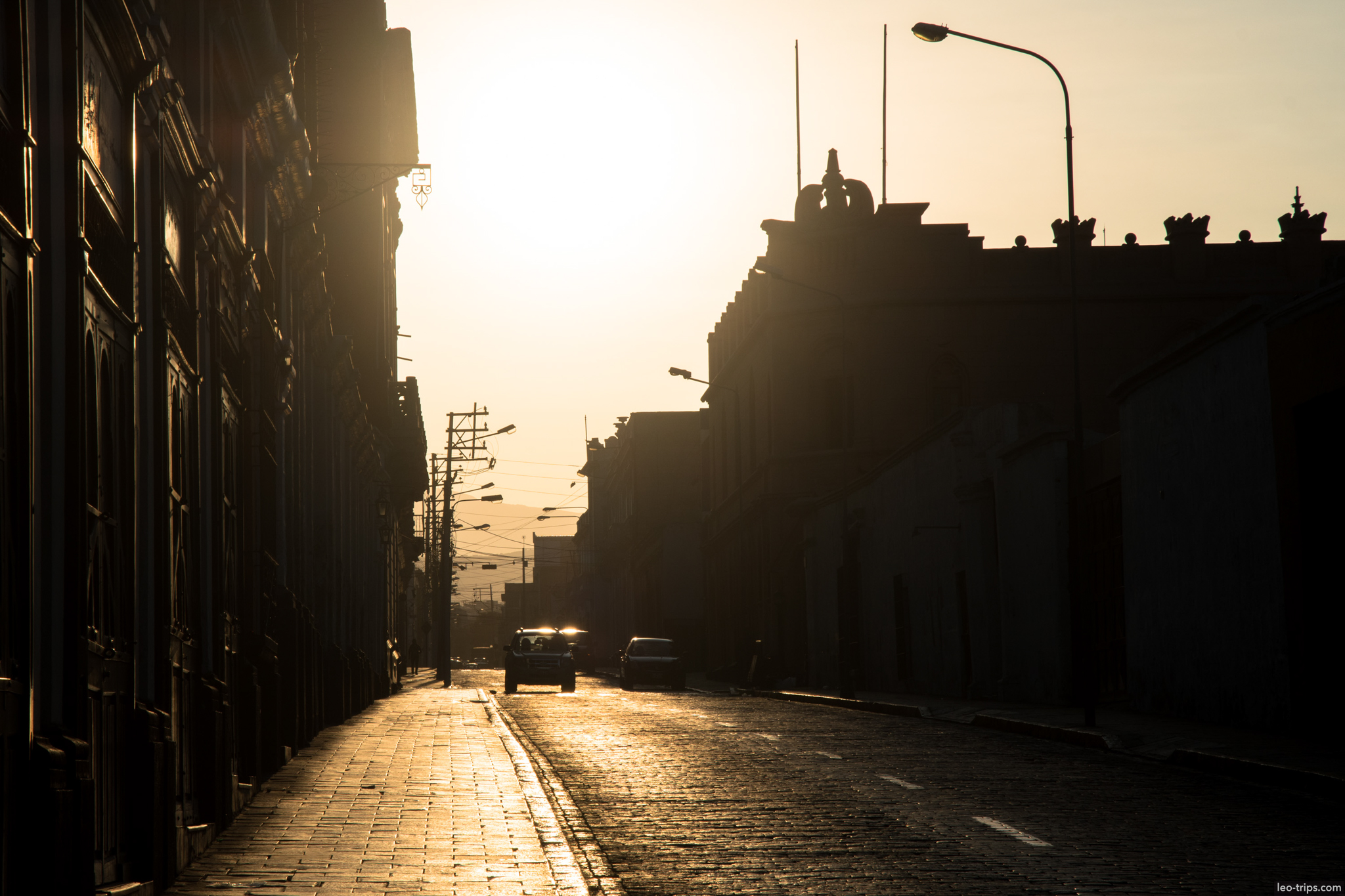 arequipa street sunrise silhouette backlight arequipa