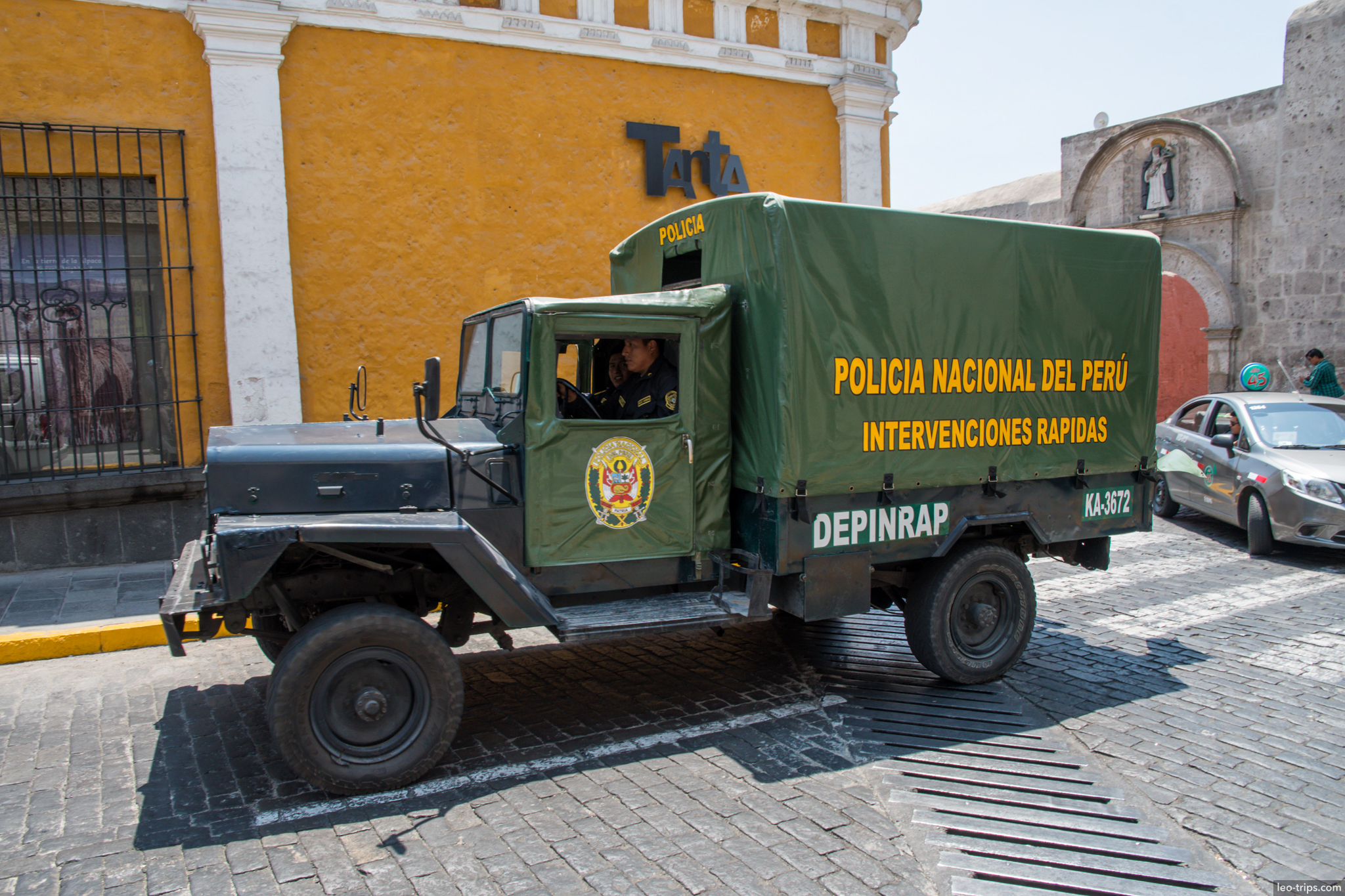 policia nacional peru depinrap truck arequipa arequipa