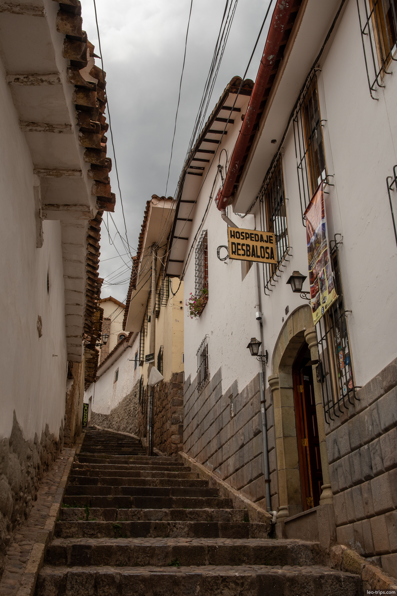 hospedaje resbalosa steep stone stairway cusco